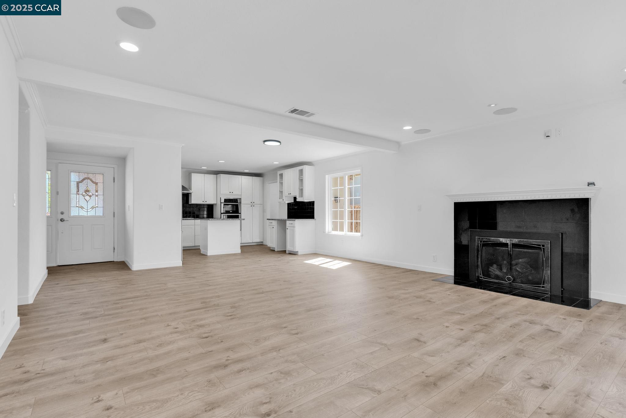 Detail Gallery Image 9 of 46 For 7510 Corrinne St, San Ramon,  CA 94583 - 4 Beds | 2 Baths