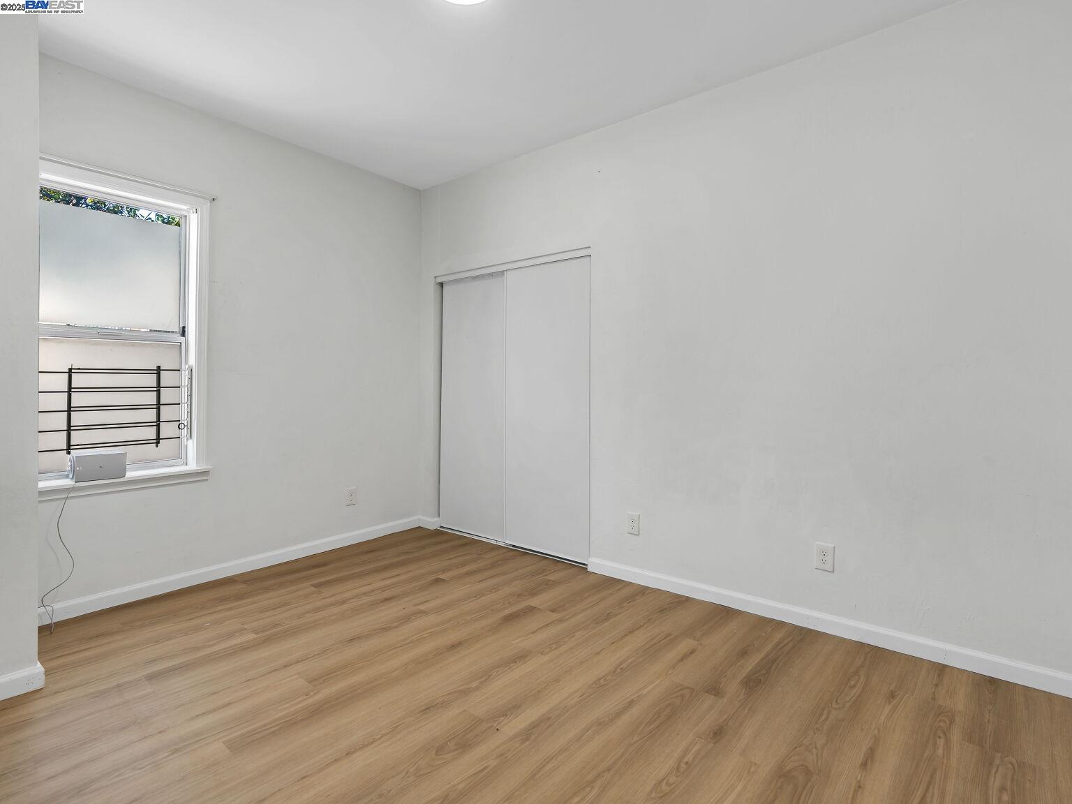 Detail Gallery Image 34 of 60 For 2801 38th Ave, Oakland,  CA 94619 - 8 Beds | 4 Baths