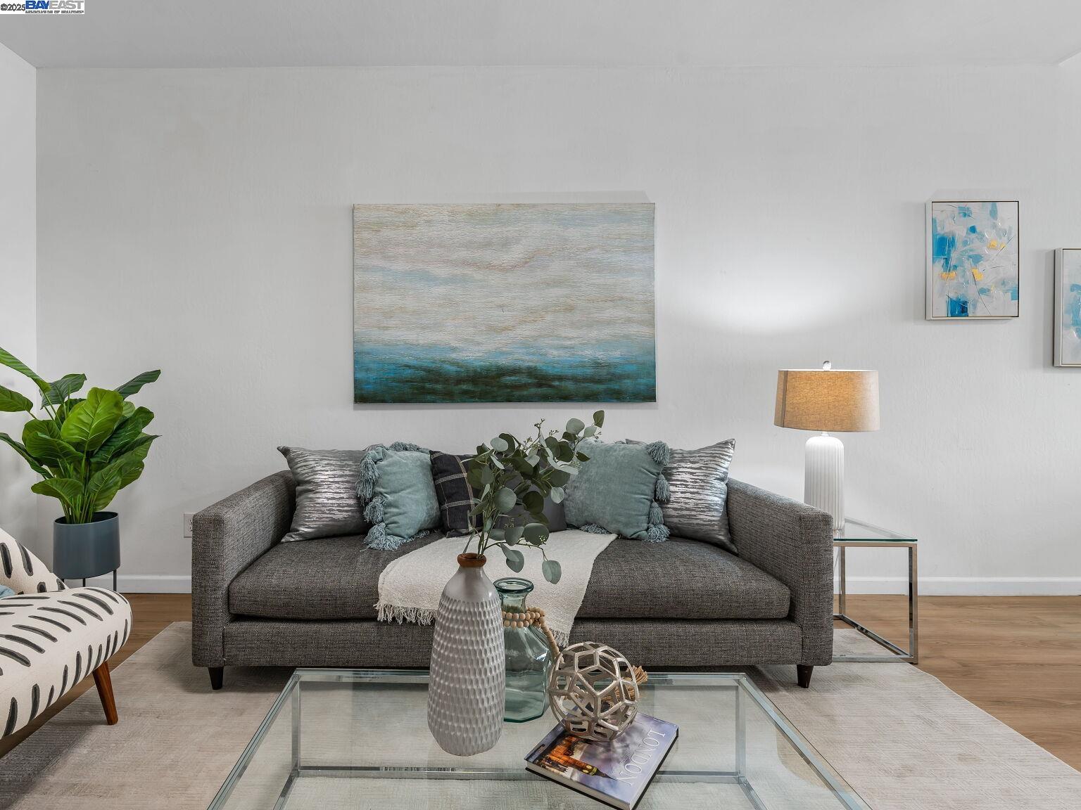 Detail Gallery Image 44 of 60 For 2801 38th Ave, Oakland,  CA 94619 - 8 Beds | 4 Baths