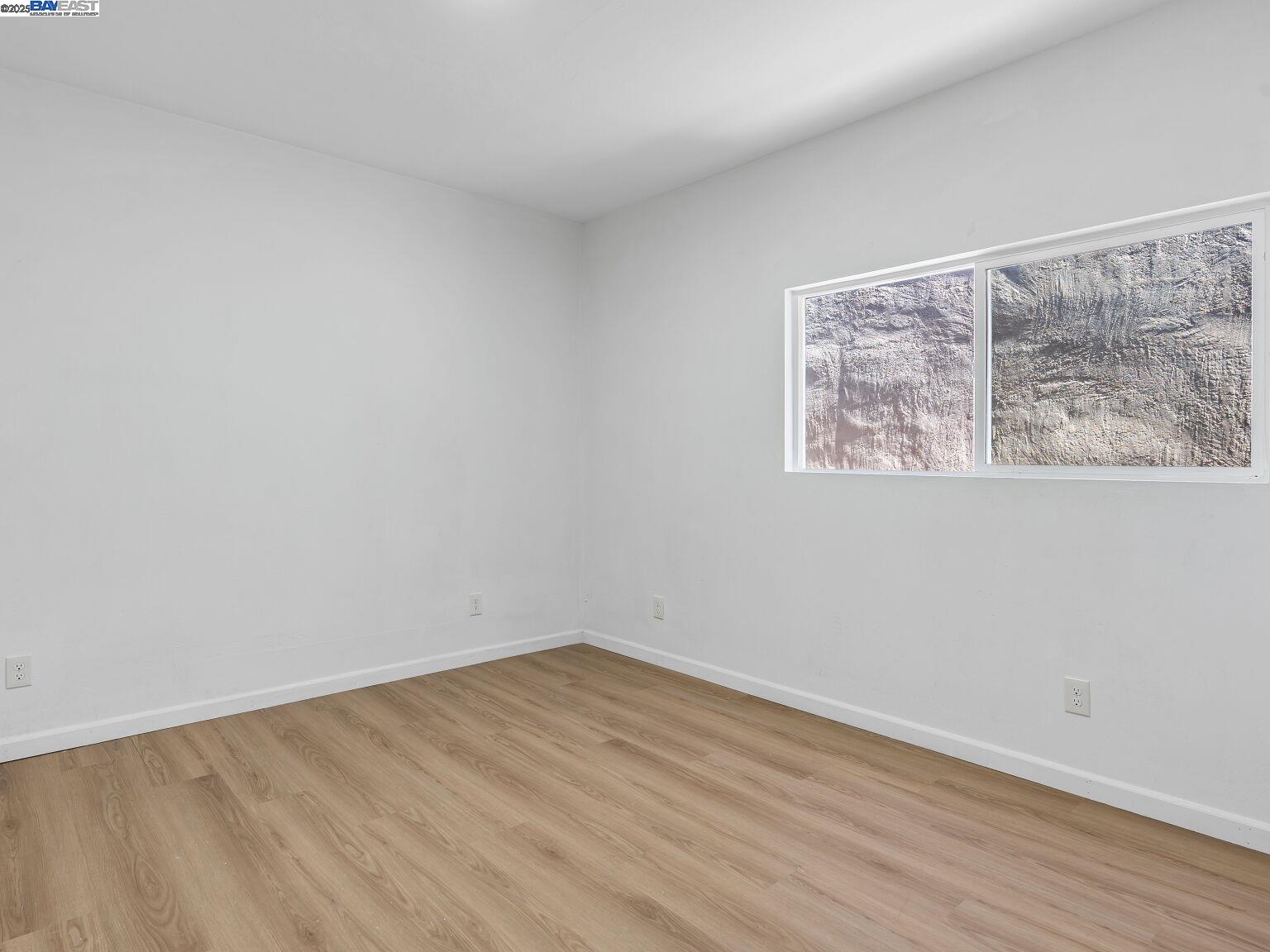 Detail Gallery Image 50 of 60 For 2801 38th Ave, Oakland,  CA 94619 - 8 Beds | 4 Baths