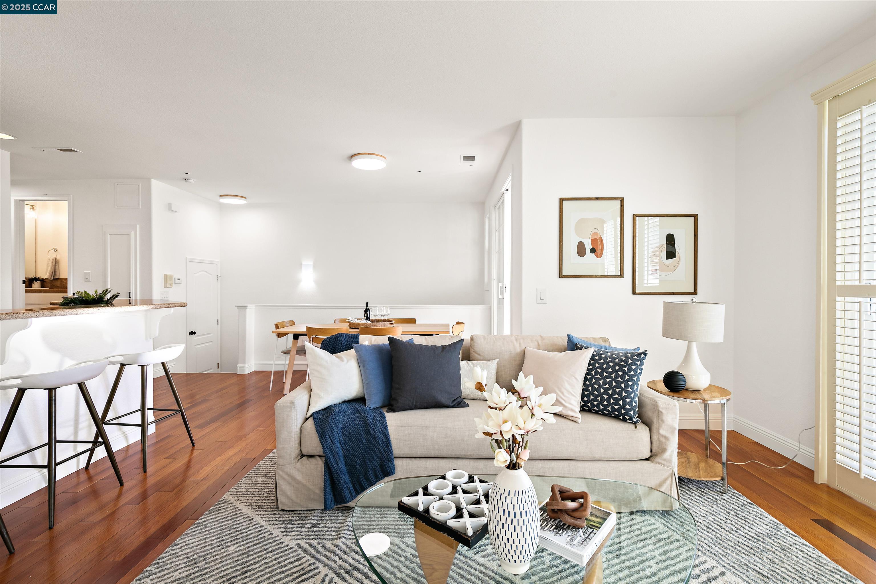 Photo #5: 41111341 Listing 