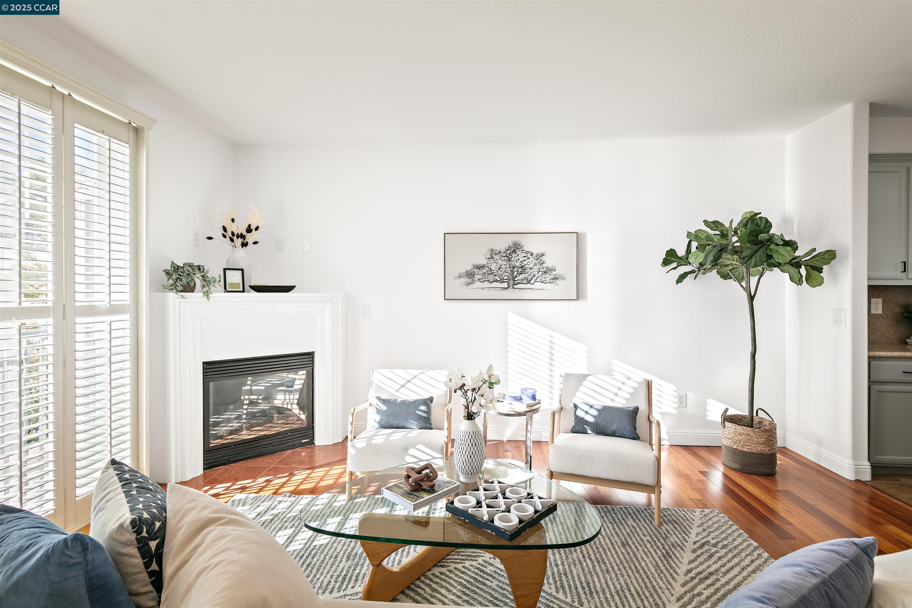 Photo #7: 41111341 Listing: Photo #7