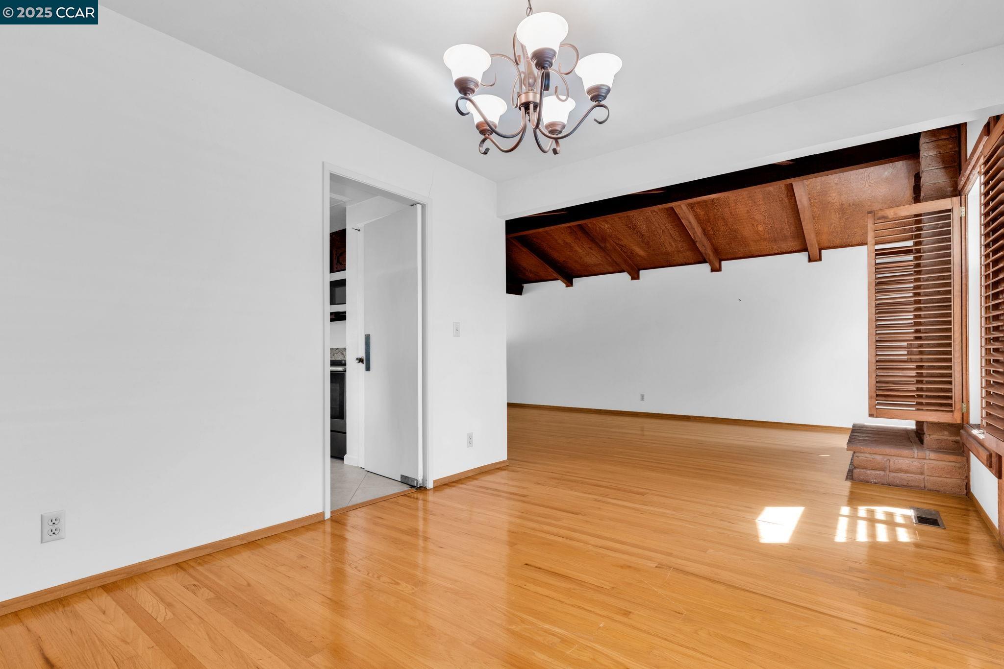 Detail Gallery Image 11 of 52 For 9483 Olympia Fields Dr, San Ramon,  CA 94583 - 4 Beds | 2 Baths
