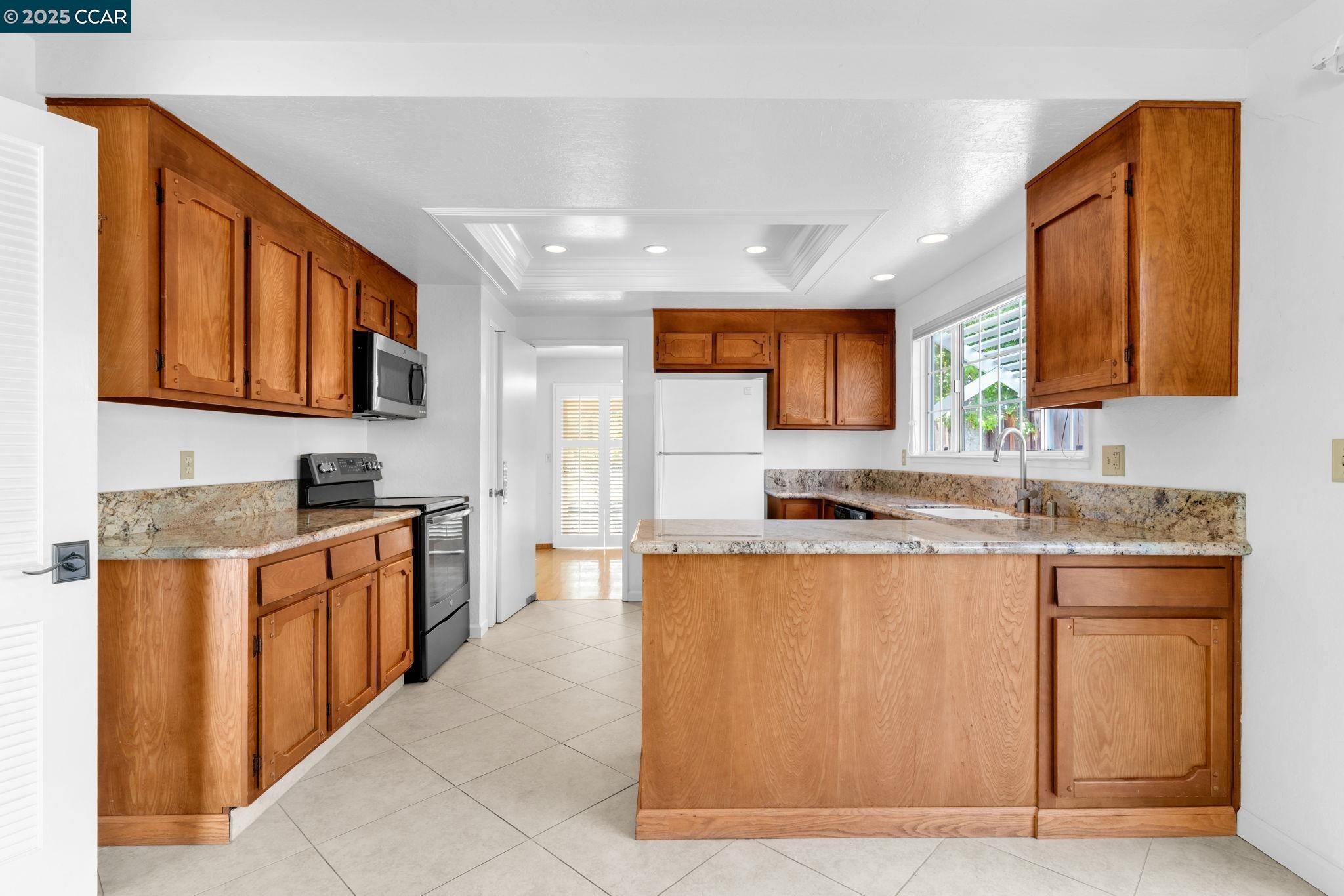 Detail Gallery Image 16 of 52 For 9483 Olympia Fields Dr, San Ramon,  CA 94583 - 4 Beds | 2 Baths