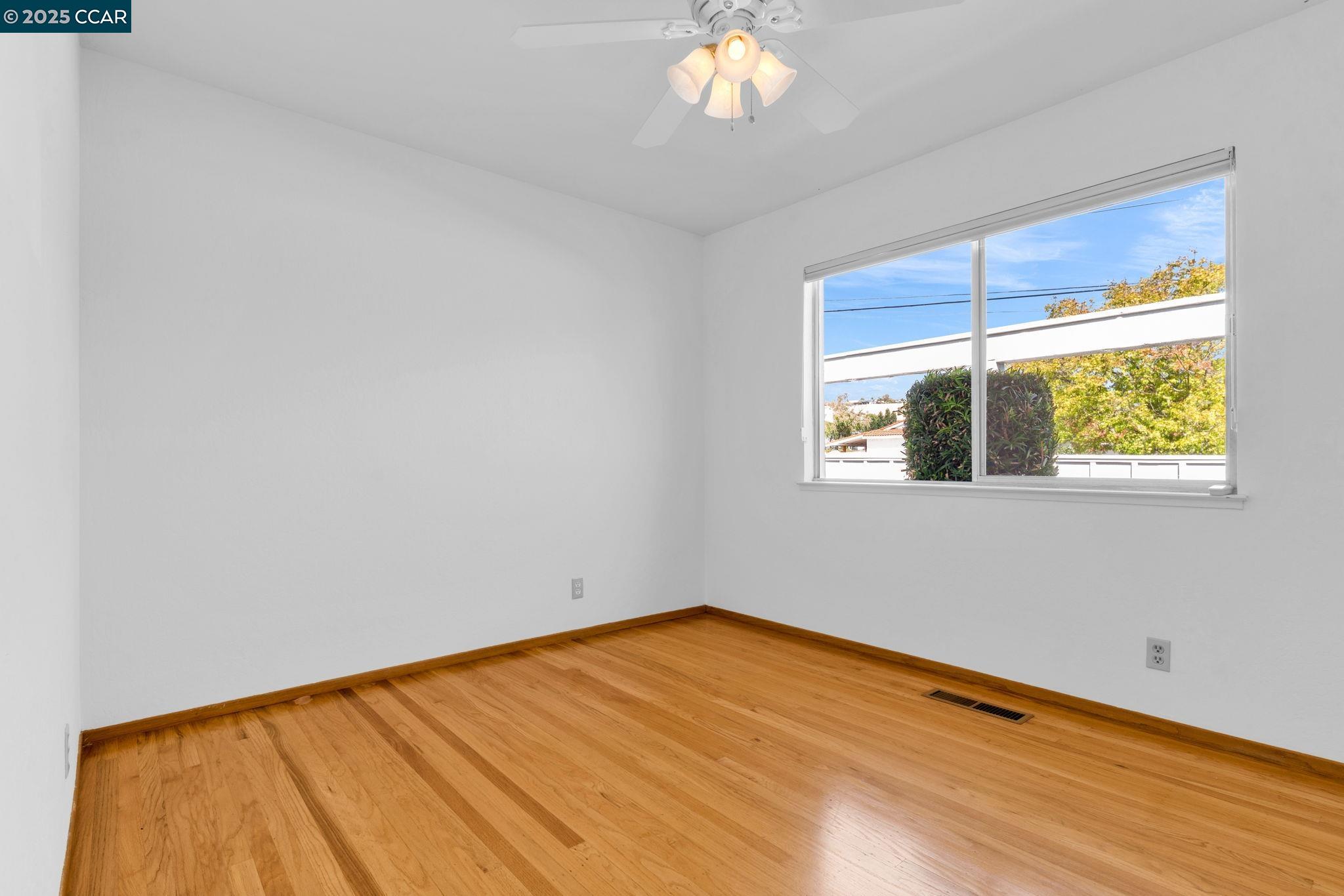 Detail Gallery Image 34 of 52 For 9483 Olympia Fields Dr, San Ramon,  CA 94583 - 4 Beds | 2 Baths