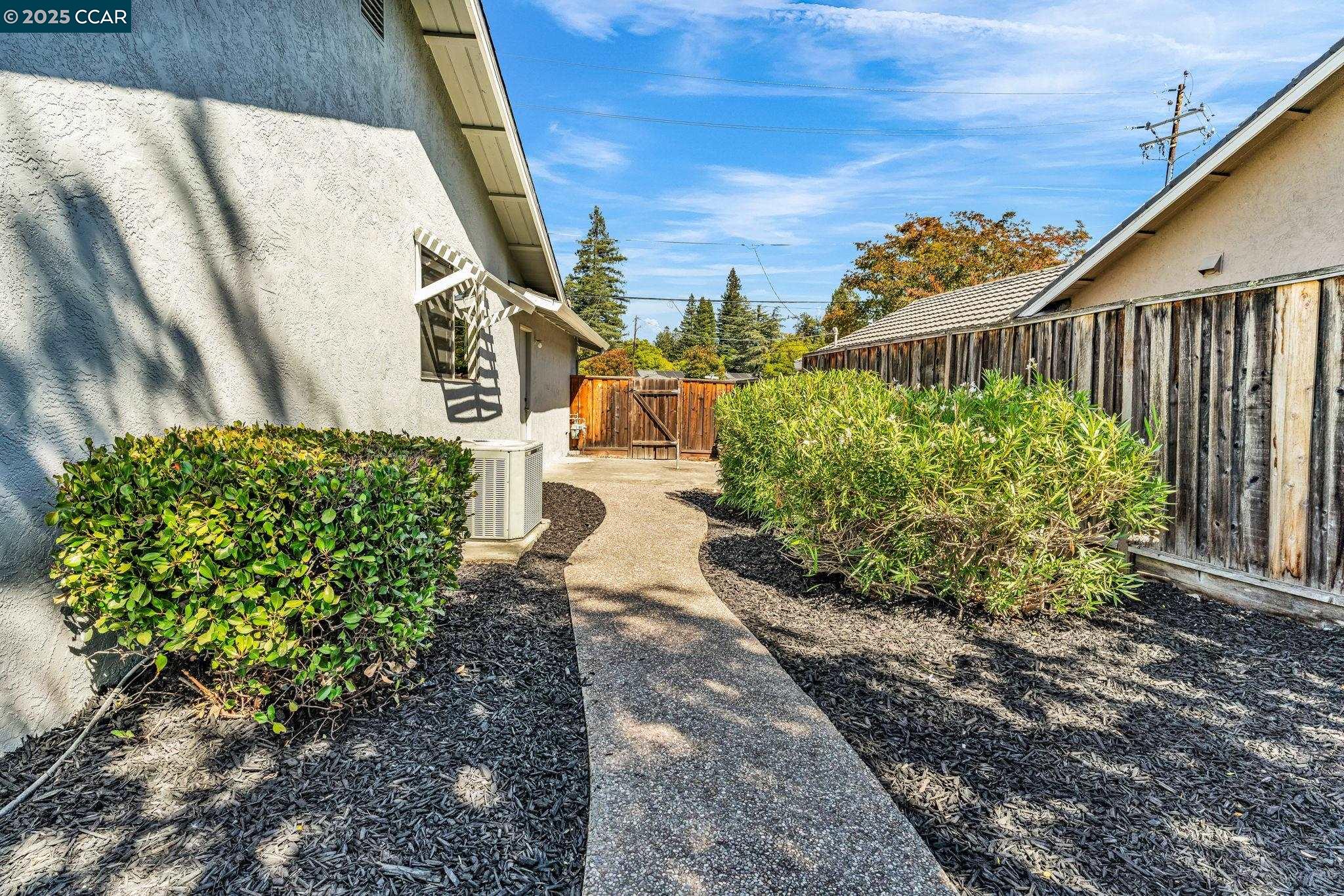 Detail Gallery Image 39 of 52 For 9483 Olympia Fields Dr, San Ramon,  CA 94583 - 4 Beds | 2 Baths