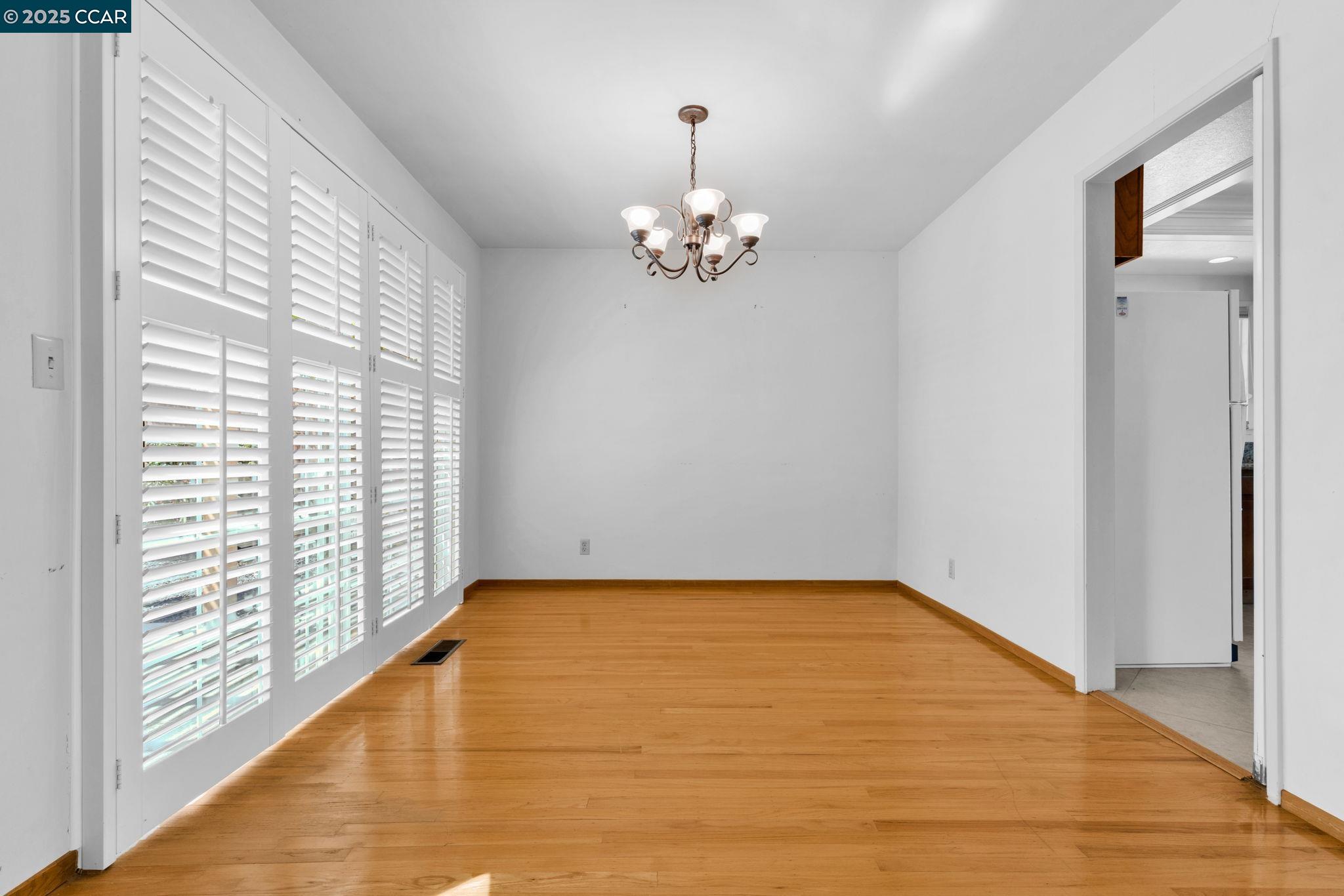 Detail Gallery Image 10 of 52 For 9483 Olympia Fields Dr, San Ramon,  CA 94583 - 4 Beds | 2 Baths