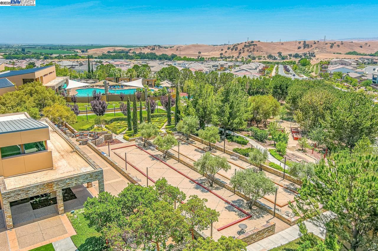 Detail Gallery Image 39 of 60 For 1033 Malbec Ln, Brentwood,  CA 94513 - 2 Beds | 2 Baths