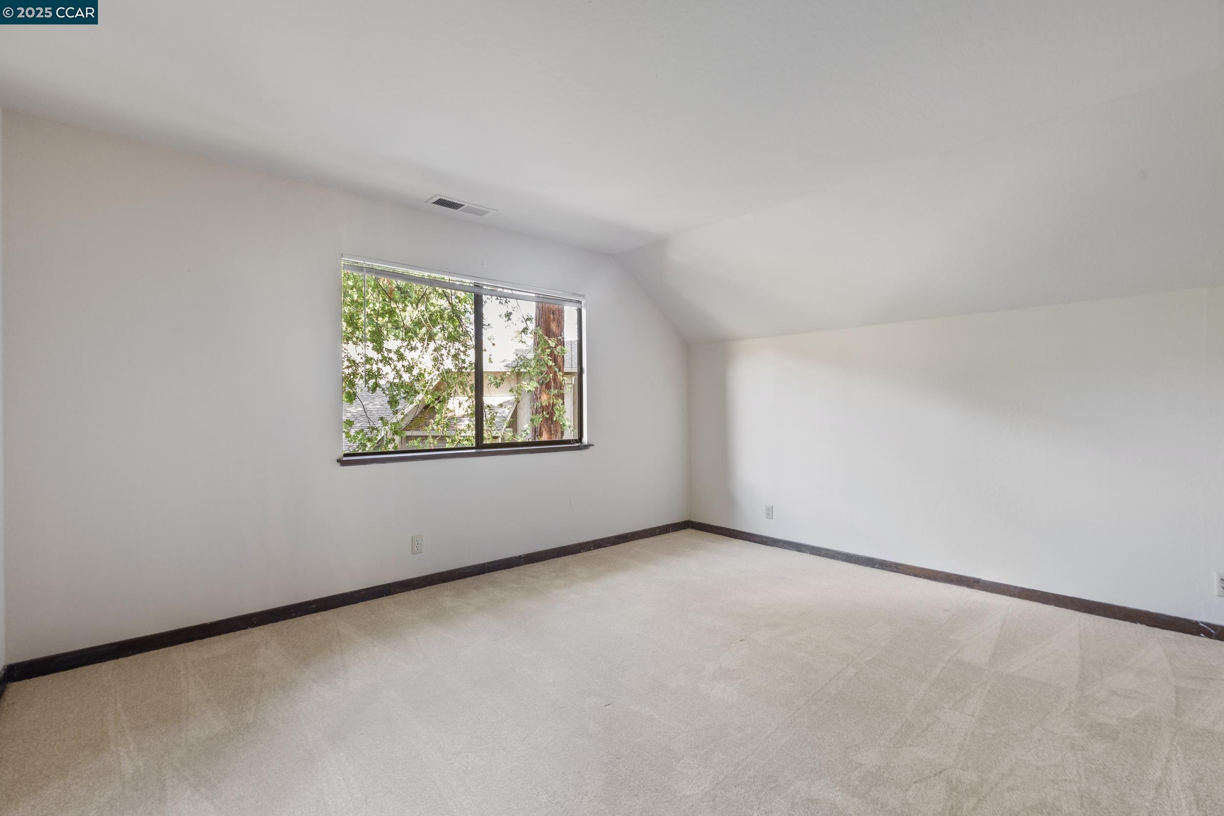Detail Gallery Image 25 of 34 For 66 Ambleside Ct, Danville,  CA 94526 - 4 Beds | 3 Baths