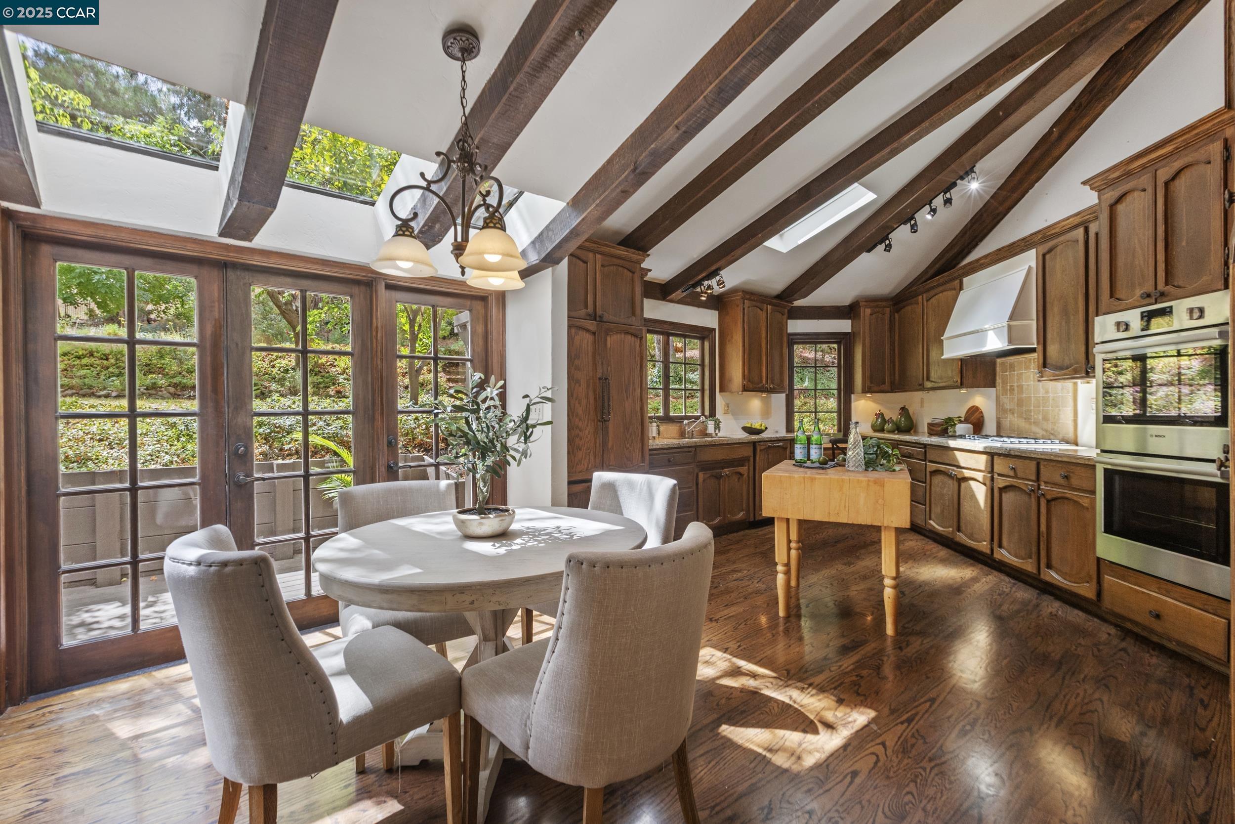 Detail Gallery Image 5 of 34 For 66 Ambleside Ct, Danville,  CA 94526 - 4 Beds | 3 Baths