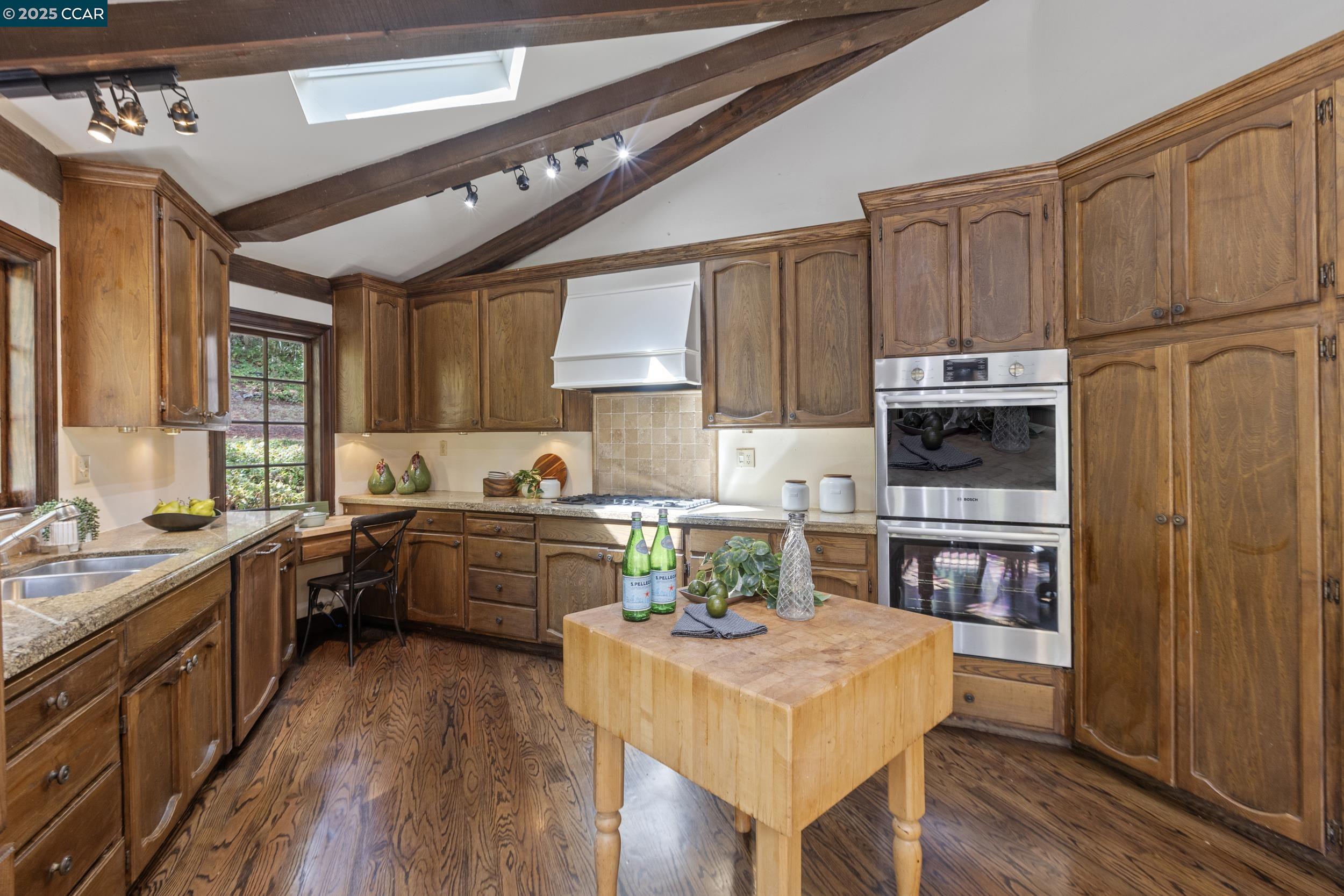 Detail Gallery Image 7 of 34 For 66 Ambleside Ct, Danville,  CA 94526 - 4 Beds | 3 Baths
