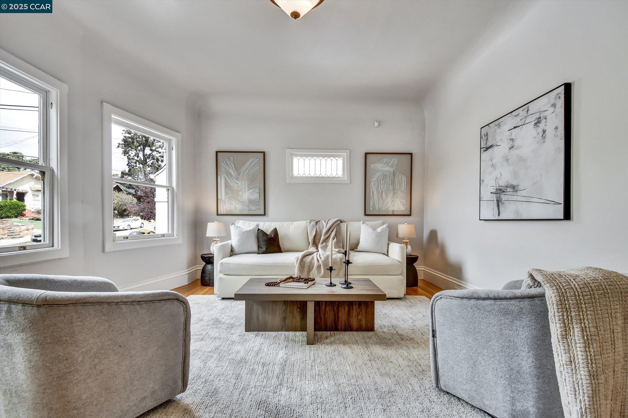 Detail Gallery Image 16 of 46 For 512 Haddon Rd, Oakland,  CA 94606 - 2 Beds | 1/1 Baths