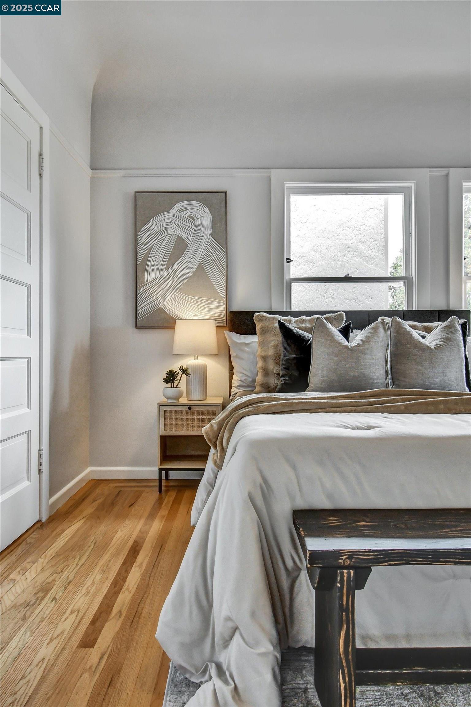 Detail Gallery Image 24 of 46 For 512 Haddon Rd, Oakland,  CA 94606 - 2 Beds | 1/1 Baths