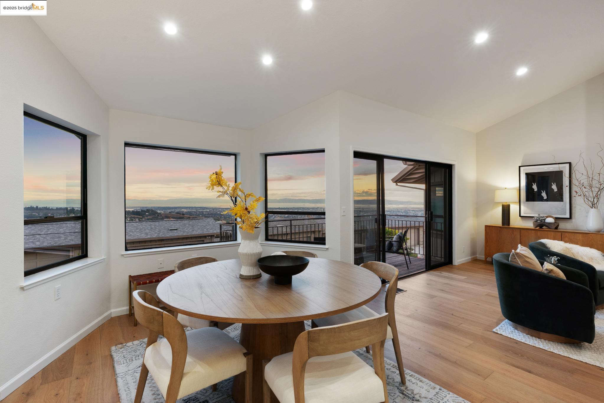 Photo #2: 41111348 Listing 