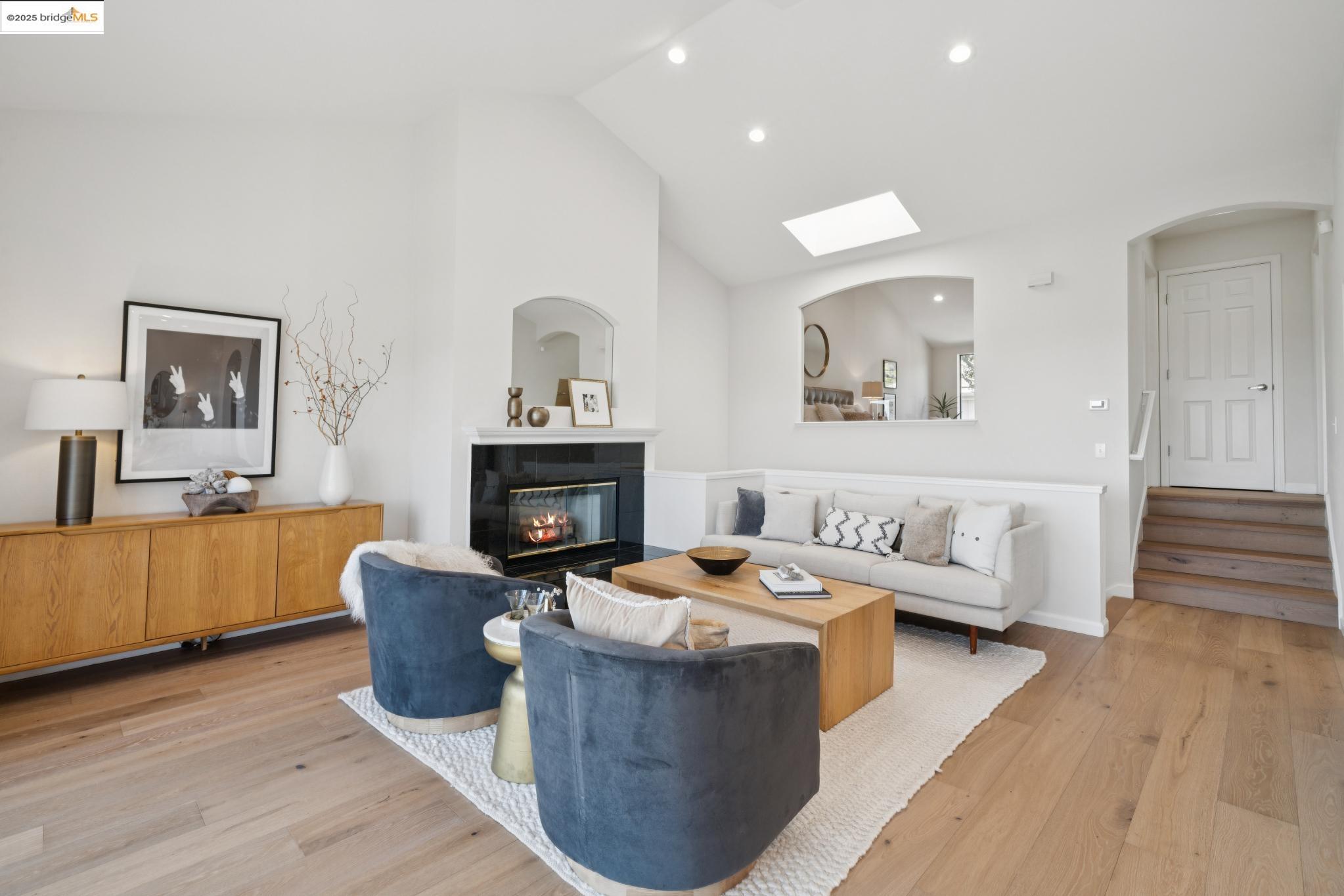 Photo #6: 41111348 Listing 
