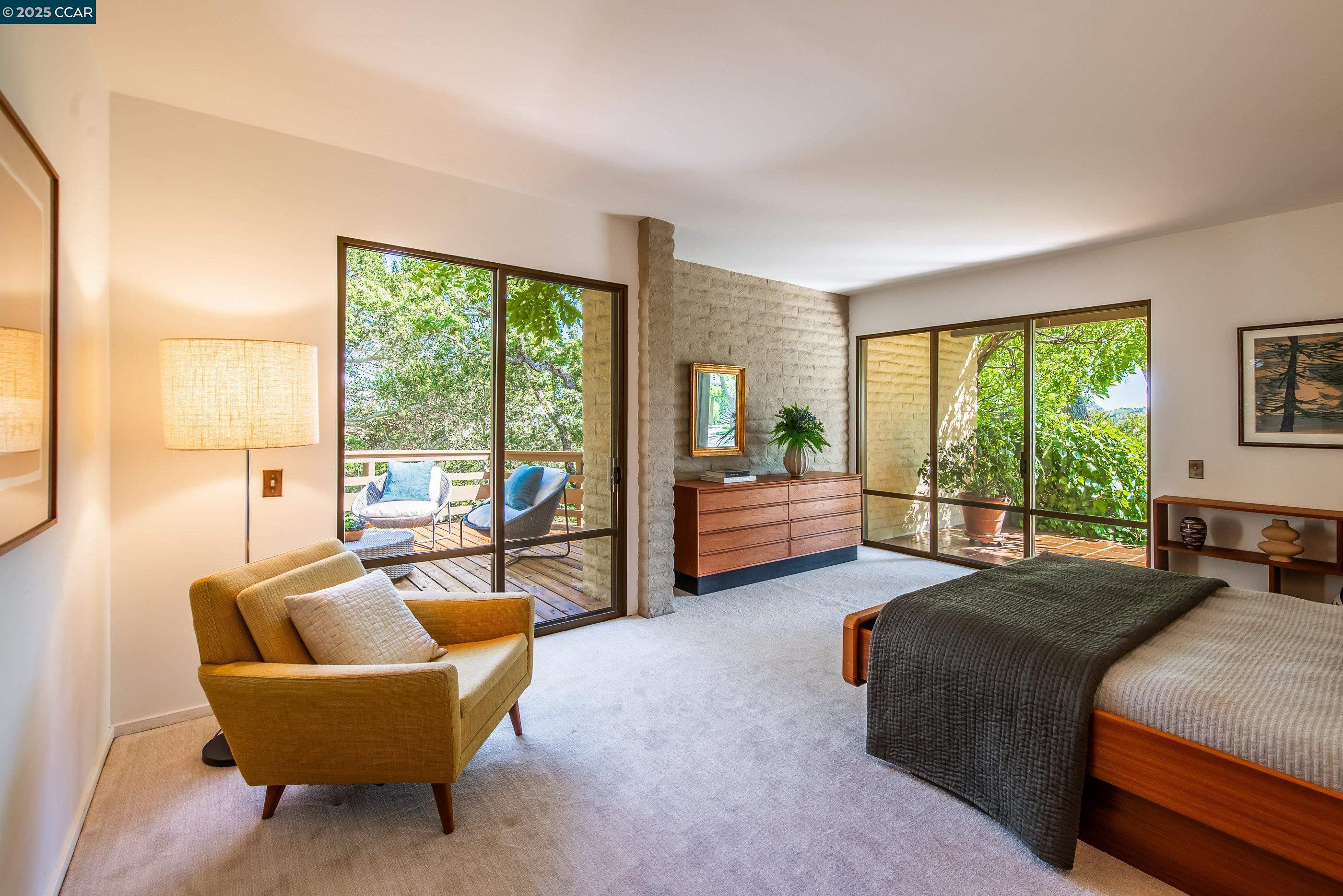 Detail Gallery Image 26 of 57 For 1275 Panorama Drive, Lafayette,  CA 94549 - 4 Beds | 3/1 Baths