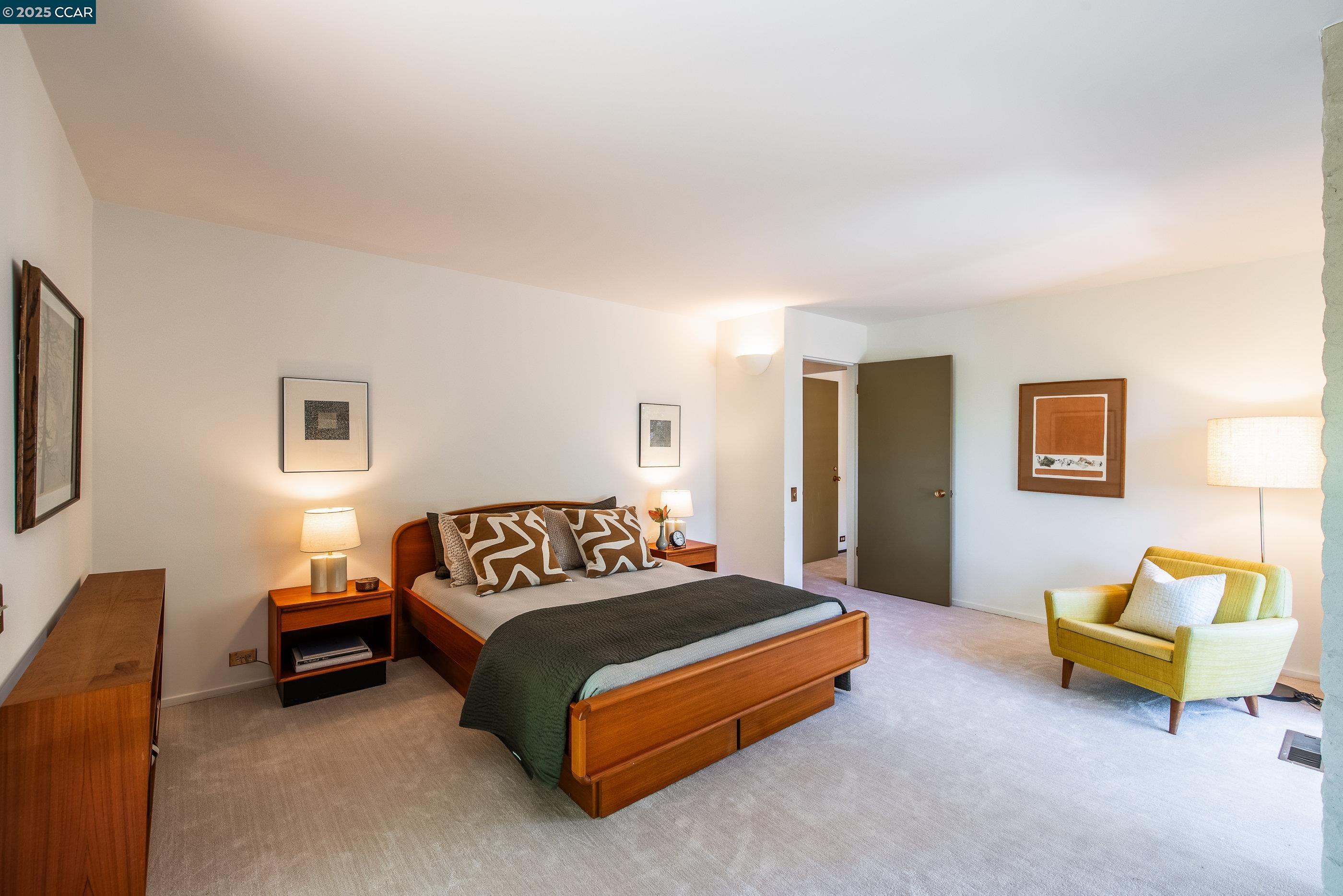 Detail Gallery Image 28 of 57 For 1275 Panorama Drive, Lafayette,  CA 94549 - 4 Beds | 3/1 Baths