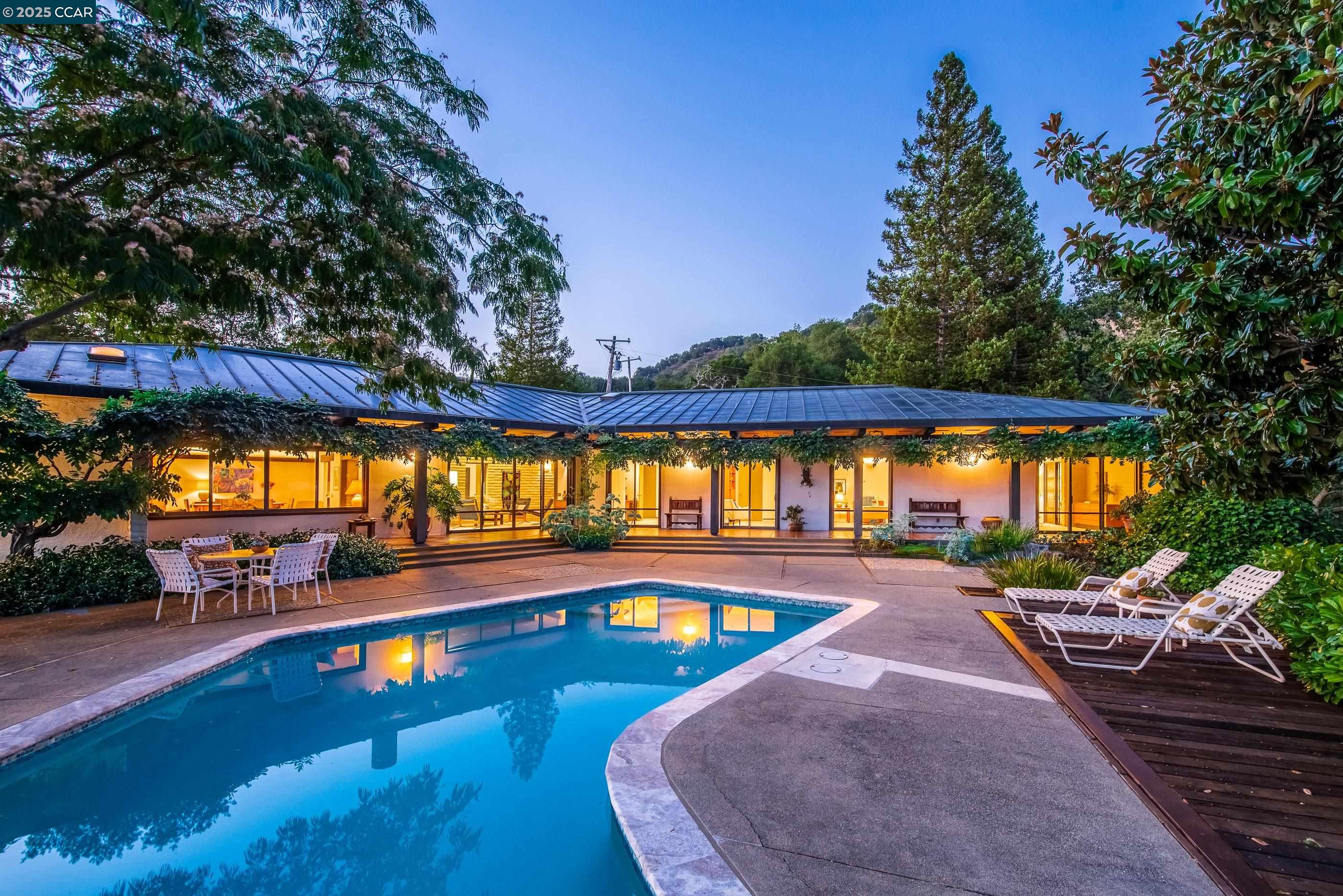 Detail Gallery Image 54 of 57 For 1275 Panorama Drive, Lafayette,  CA 94549 - 4 Beds | 3/1 Baths