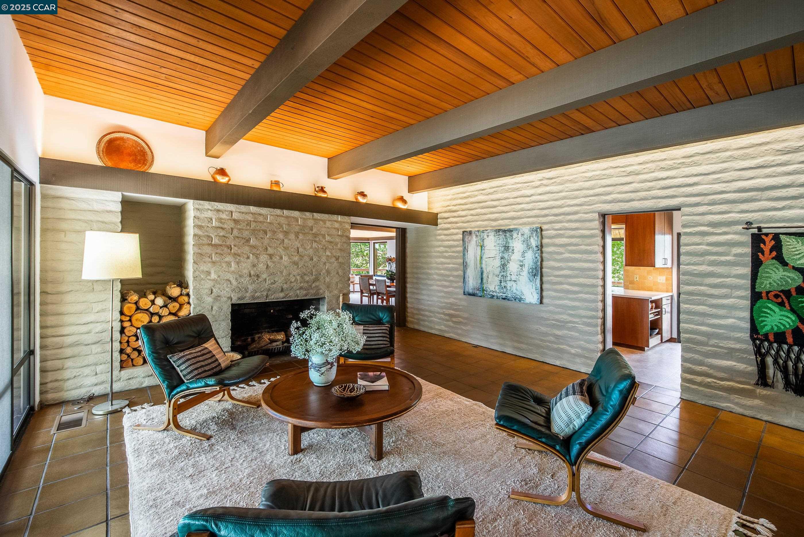 Detail Gallery Image 10 of 57 For 1275 Panorama Drive, Lafayette,  CA 94549 - 4 Beds | 3/1 Baths