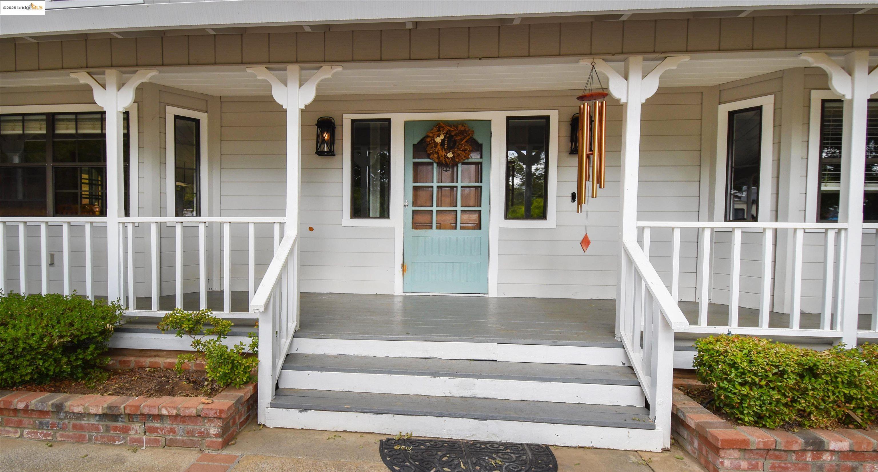 Detail Gallery Image 2 of 60 For 15920 Curtis Court, Sonora,  CA 95370 - 4 Beds | 2/1 Baths