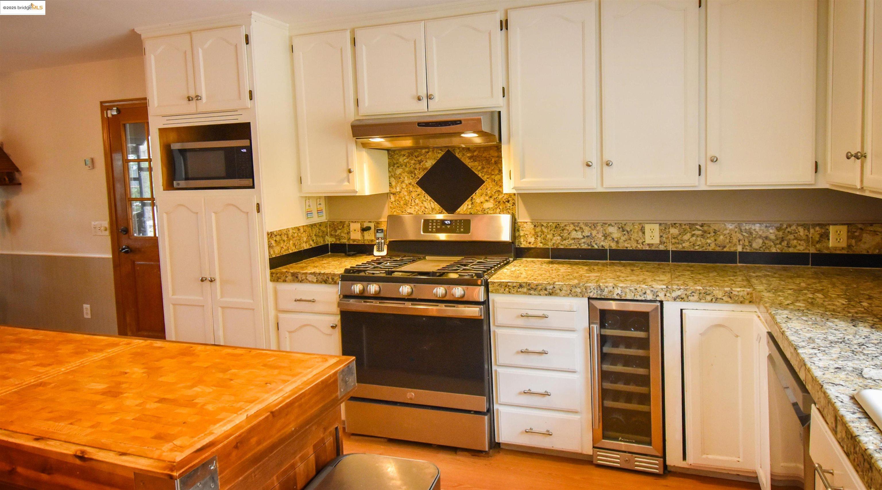Detail Gallery Image 12 of 60 For 15920 Curtis Court, Sonora,  CA 95370 - 4 Beds | 2/1 Baths