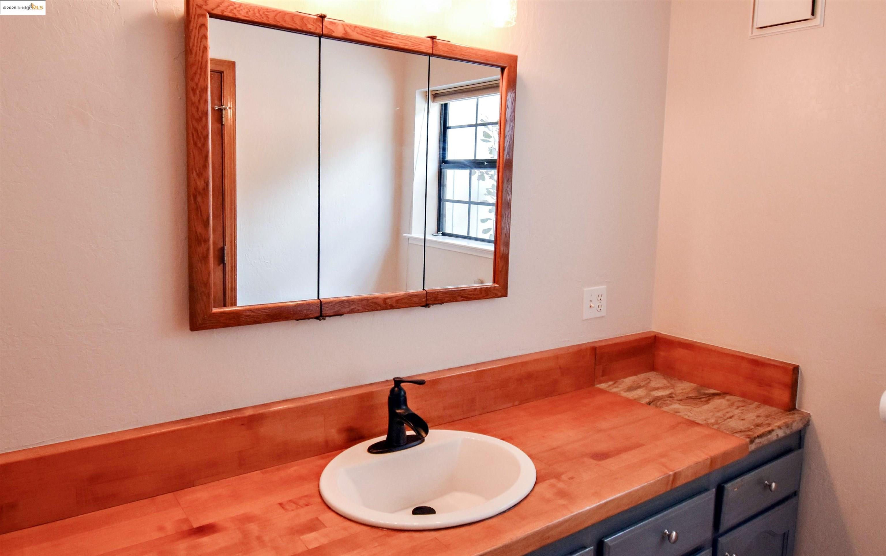 Detail Gallery Image 23 of 60 For 15920 Curtis Court, Sonora,  CA 95370 - 4 Beds | 2/1 Baths
