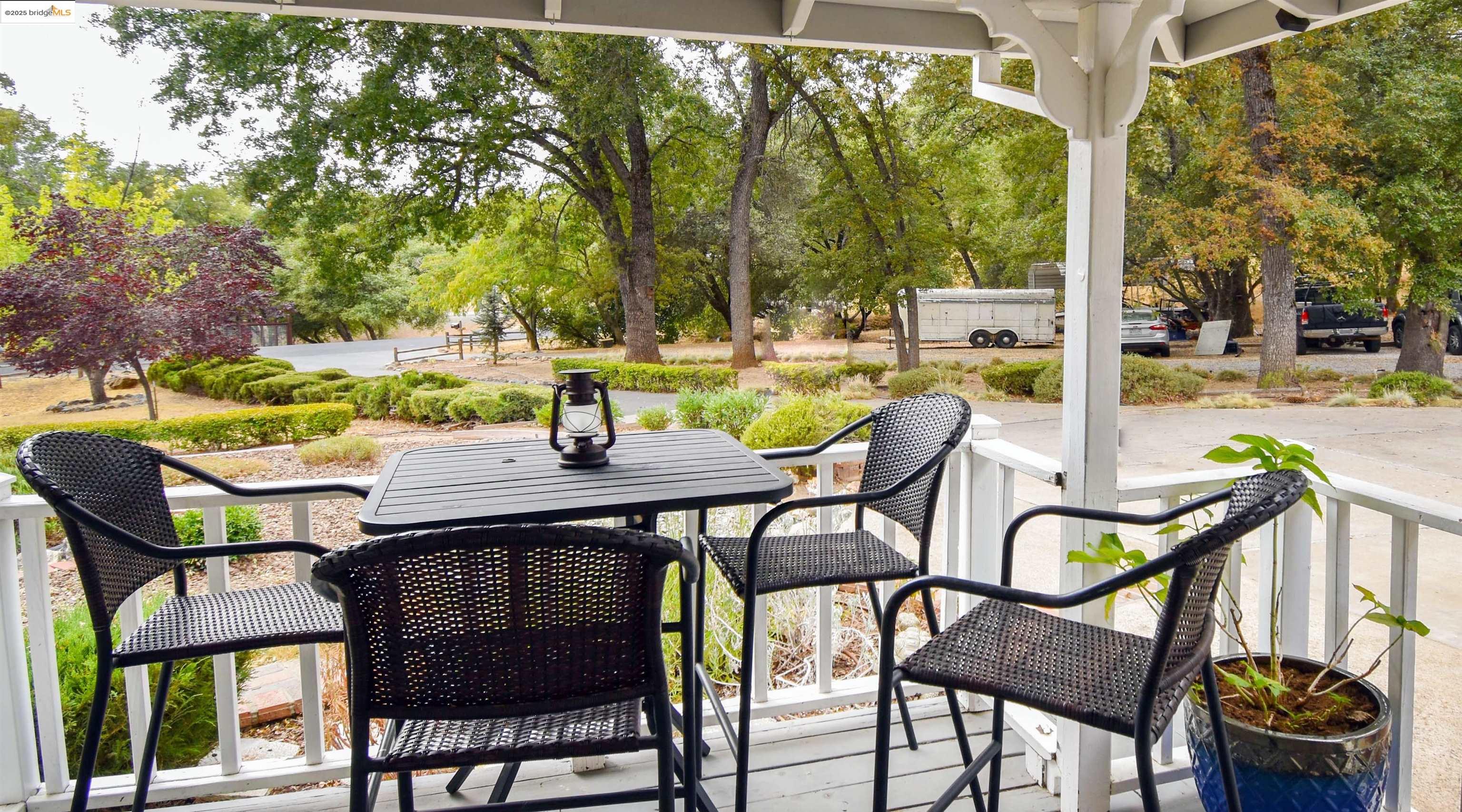 Detail Gallery Image 4 of 60 For 15920 Curtis Court, Sonora,  CA 95370 - 4 Beds | 2/1 Baths