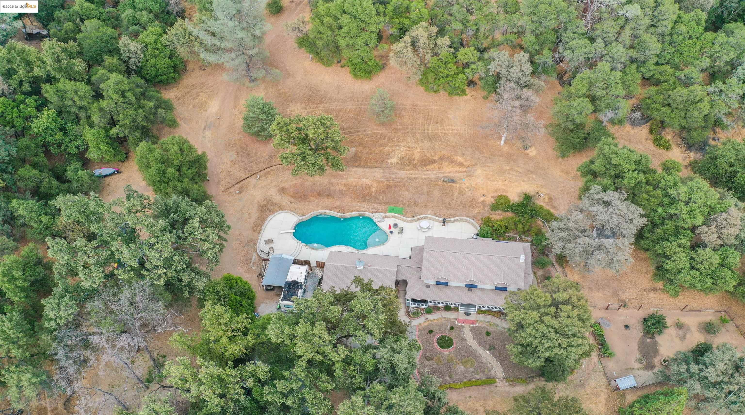 Detail Gallery Image 7 of 60 For 15920 Curtis Court, Sonora,  CA 95370 - 4 Beds | 2/1 Baths