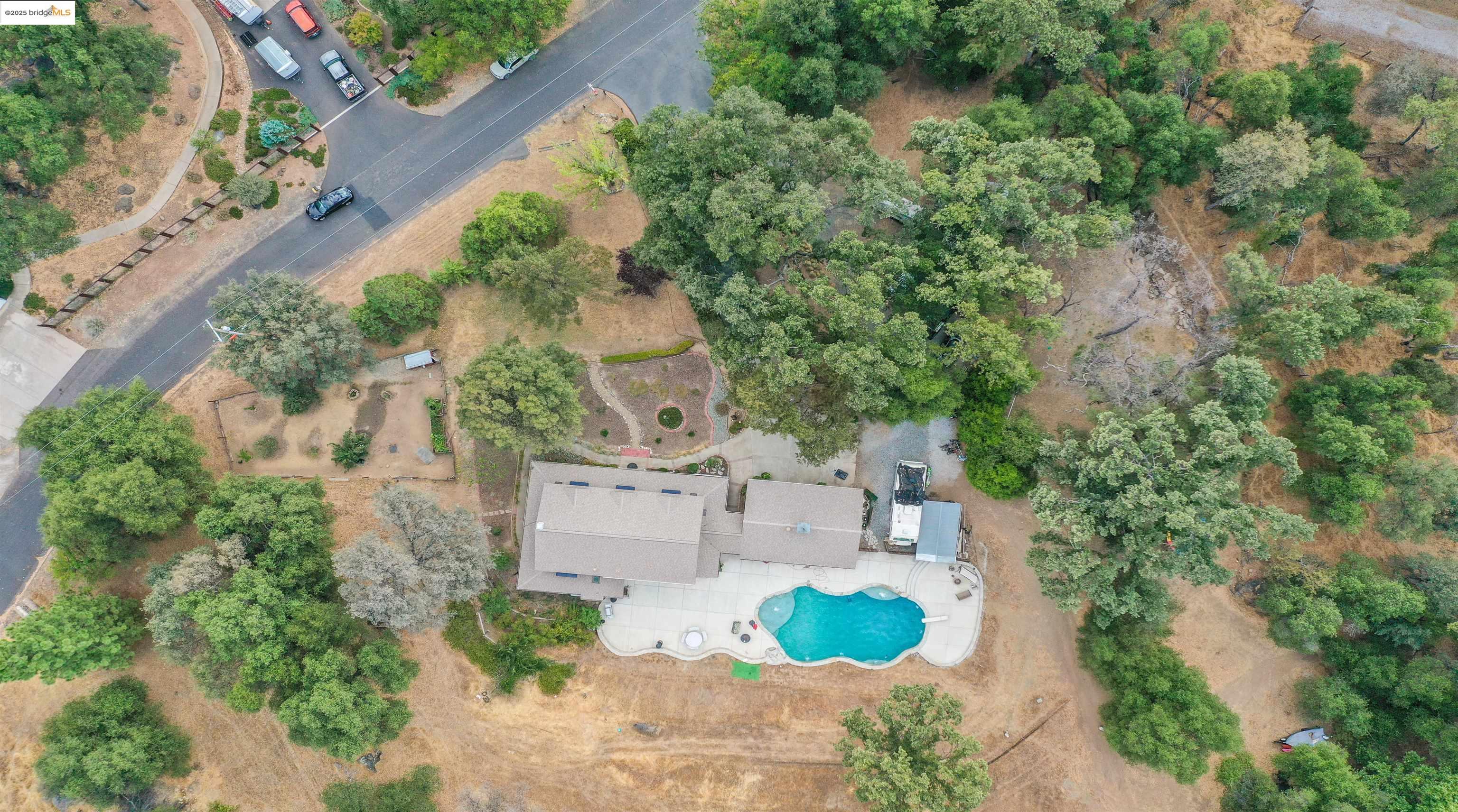 Detail Gallery Image 8 of 60 For 15920 Curtis Court, Sonora,  CA 95370 - 4 Beds | 2/1 Baths