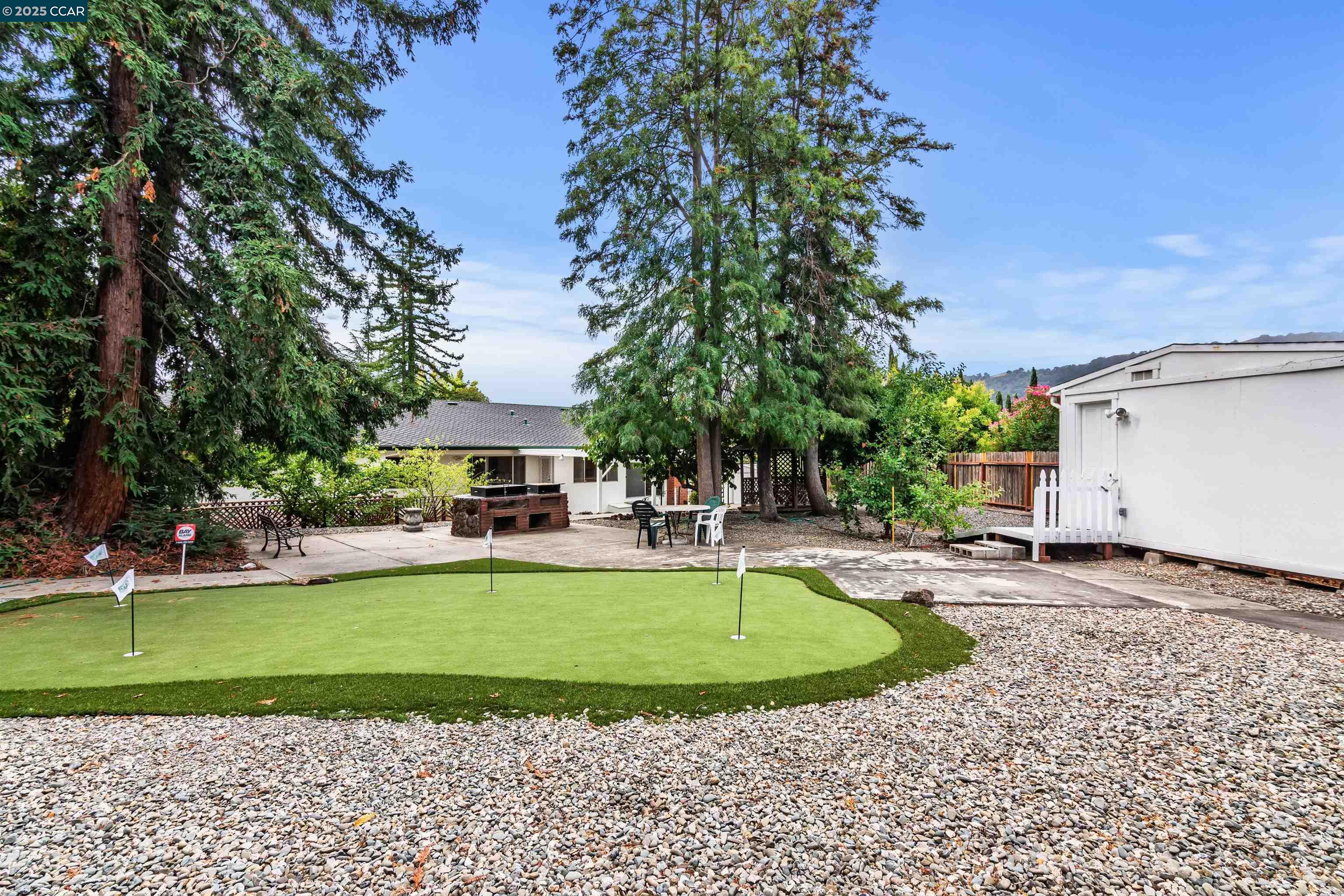 Detail Gallery Image 30 of 31 For 540 Hamilton Way, Pleasanton,  CA 94566 - 4 Beds | 3/1 Baths