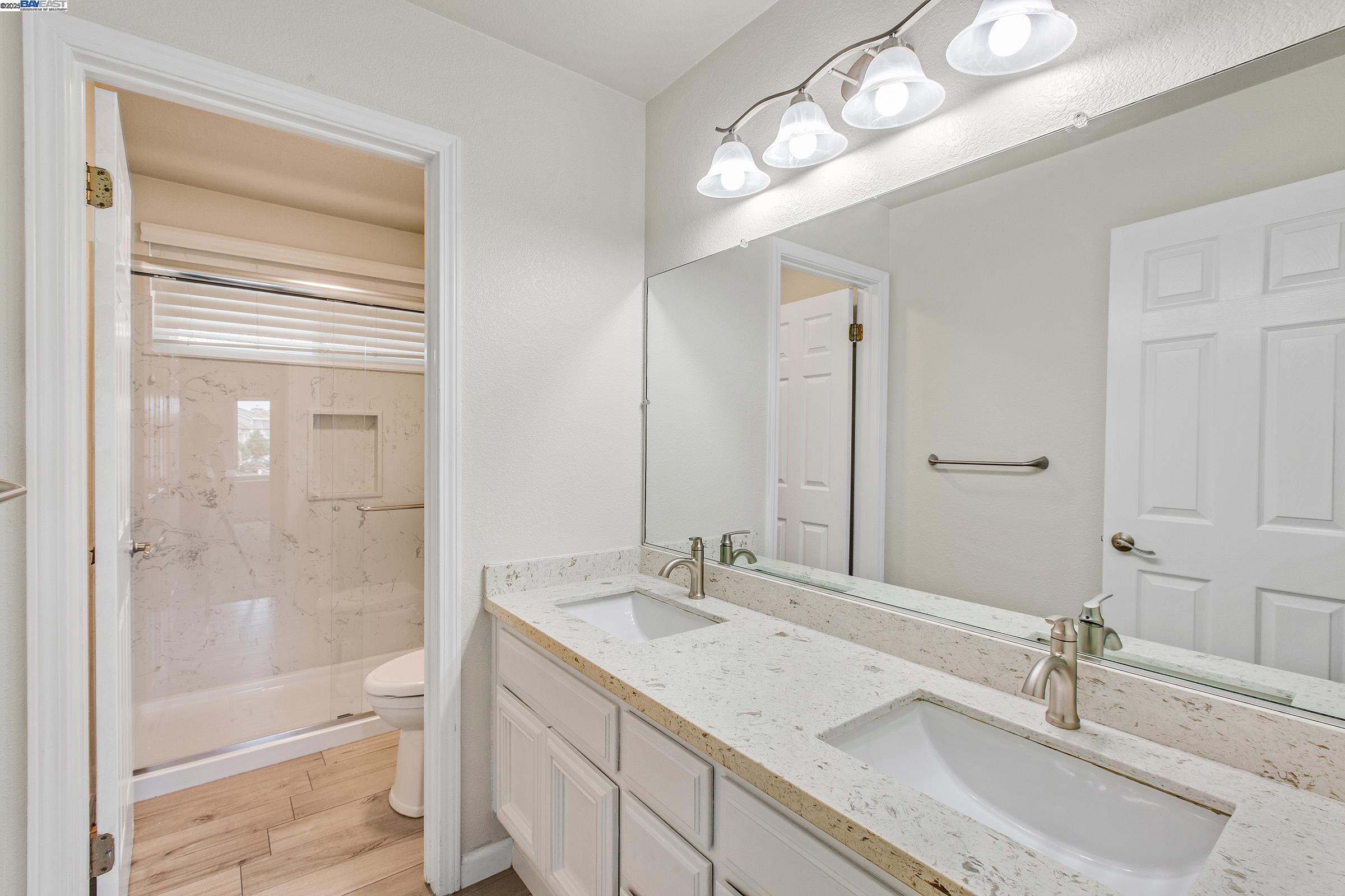 Detail Gallery Image 18 of 37 For 1205 Amber Ct, San Leandro,  CA 94577 - 4 Beds | 2/1 Baths