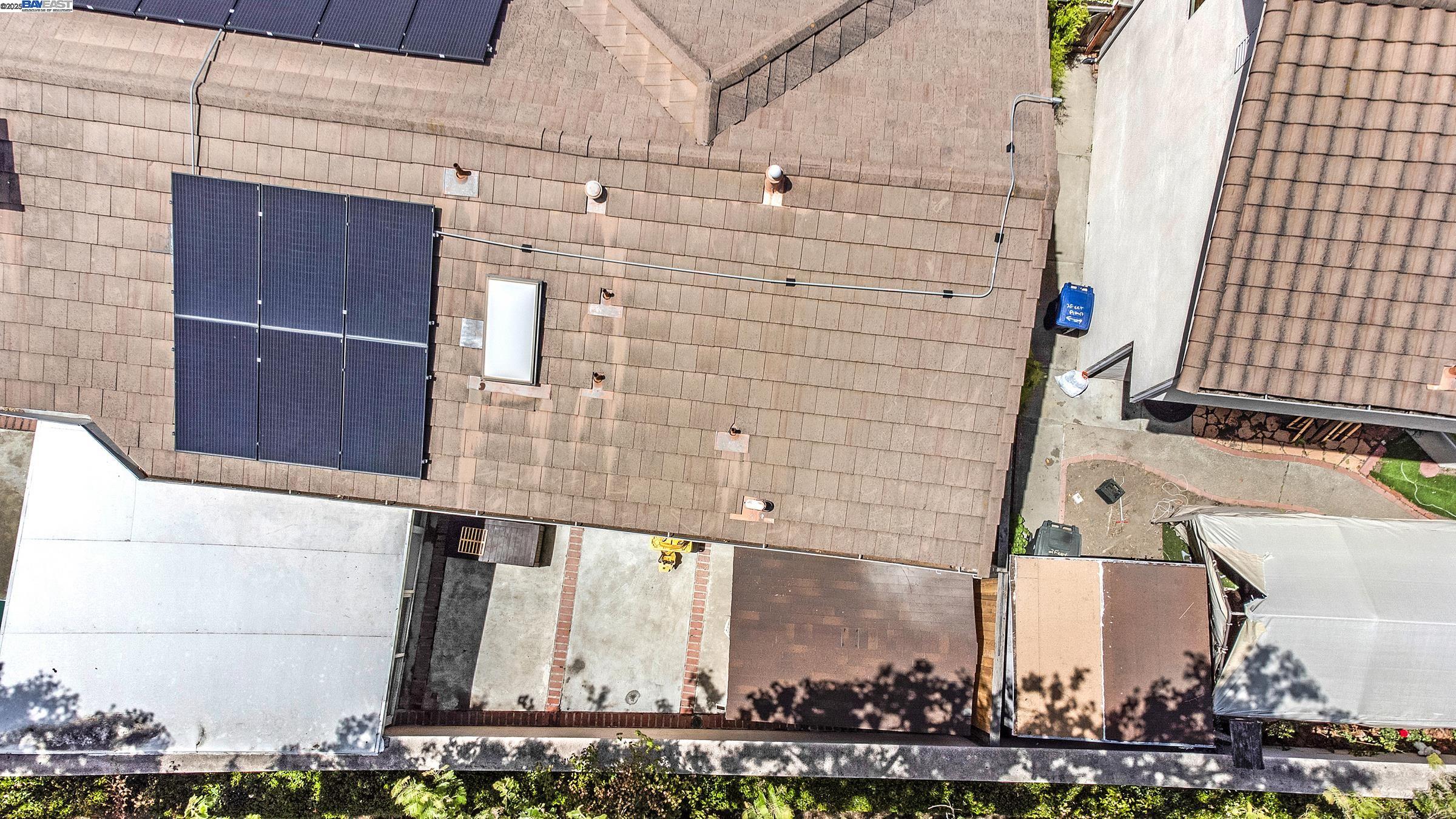 Detail Gallery Image 34 of 37 For 1205 Amber Ct, San Leandro,  CA 94577 - 4 Beds | 2/1 Baths