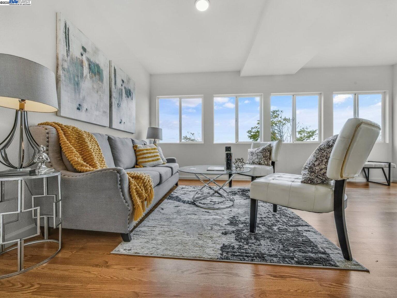 Detail Gallery Image 26 of 60 For 812 Washington Avenue, Albany,  CA 94706 - 4 Beds | 2/1 Baths