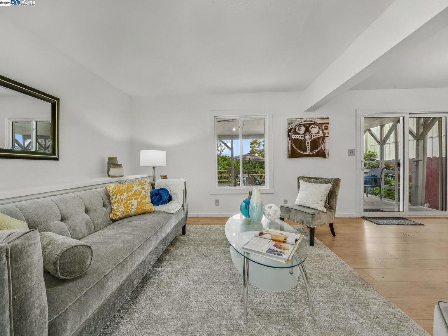 Detail Gallery Image 47 of 60 For 812 Washington Avenue, Albany,  CA 94706 - 4 Beds | 2/1 Baths