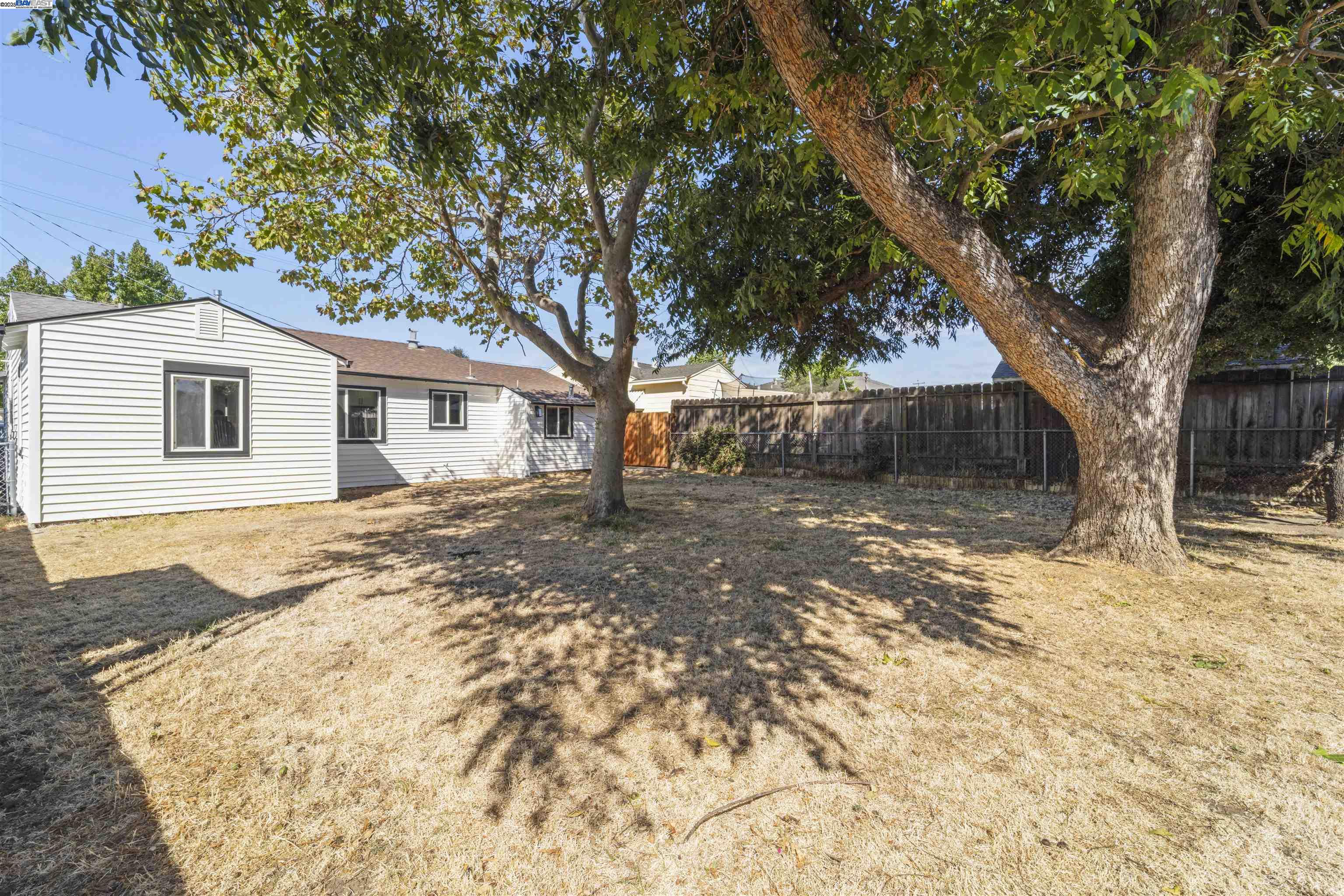 Detail Gallery Image 23 of 26 For 54 E 13th St, Antioch,  CA 94509 - 2 Beds | 1 Baths