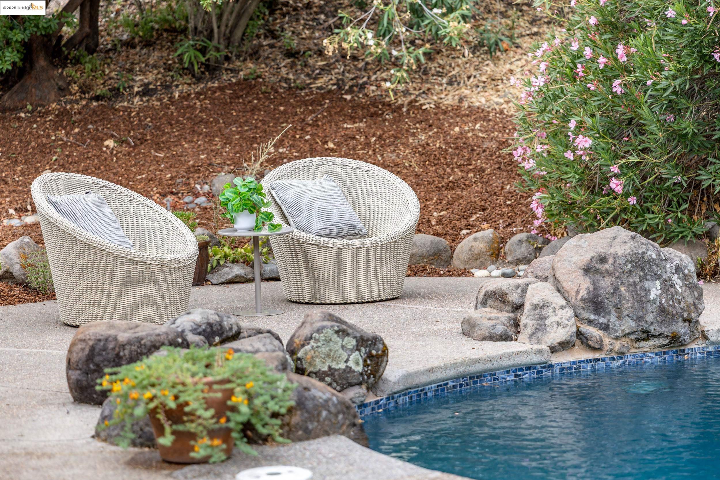 Detail Gallery Image 44 of 60 For 150 Santa Rita Dr, Walnut Creek,  CA 94596 - 3 Beds | 2 Baths