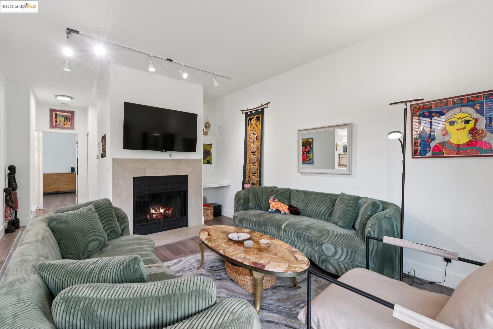Photo #4: 41111367 Listing 