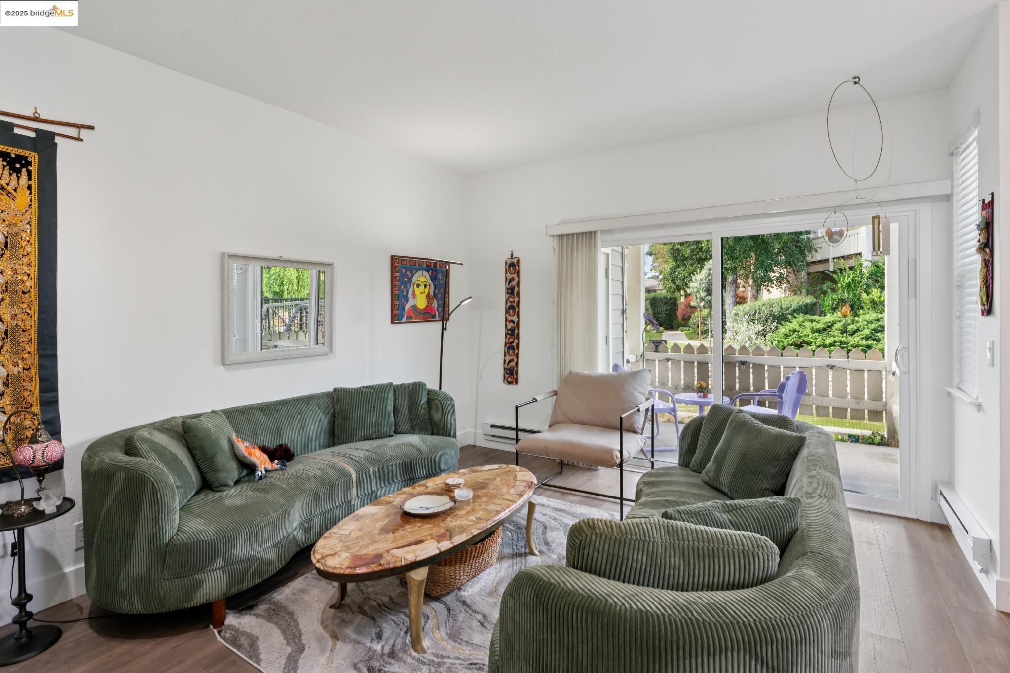 Photo #5: 41111367 Listing 