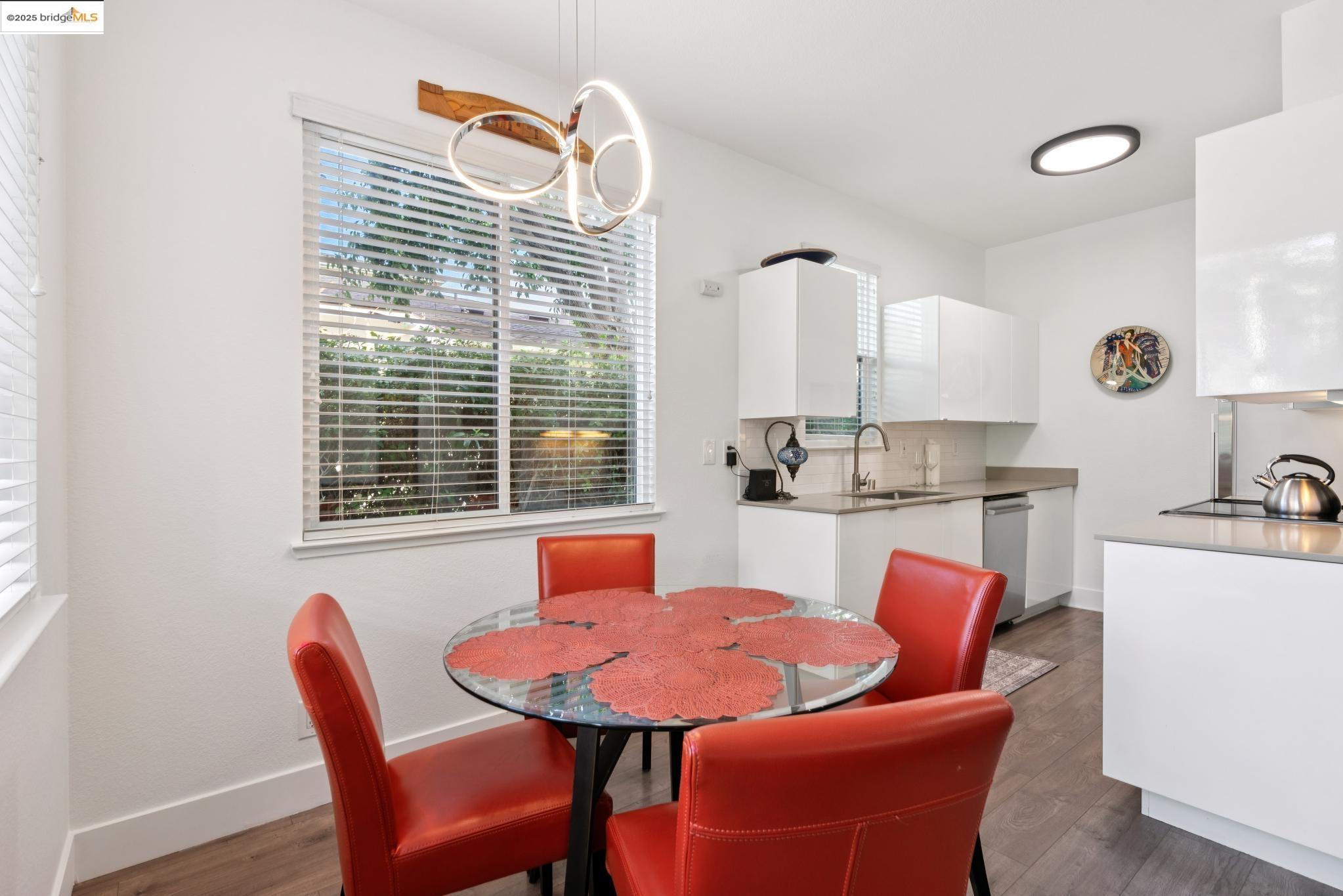 Photo #8: 41111367 Listing: Photo #8