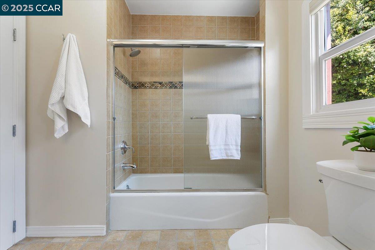 Detail Gallery Image 28 of 60 For 5323 Normandie Ave, Oakland,  CA 94619 - 2 Beds | 2 Baths