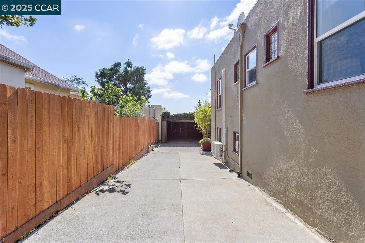Detail Gallery Image 56 of 60 For 5323 Normandie Ave, Oakland,  CA 94619 - 2 Beds | 2 Baths