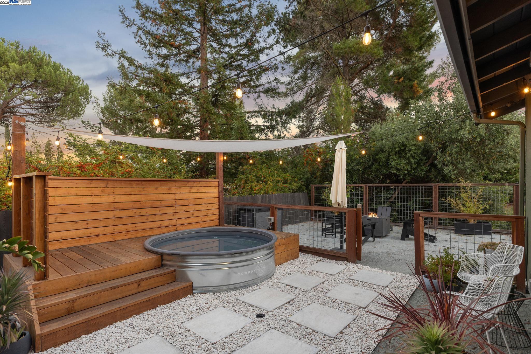 Detail Gallery Image 49 of 51 For 2602 Pebble Beach Loop, Lafayette,  CA 94549 - 4 Beds | 2 Baths