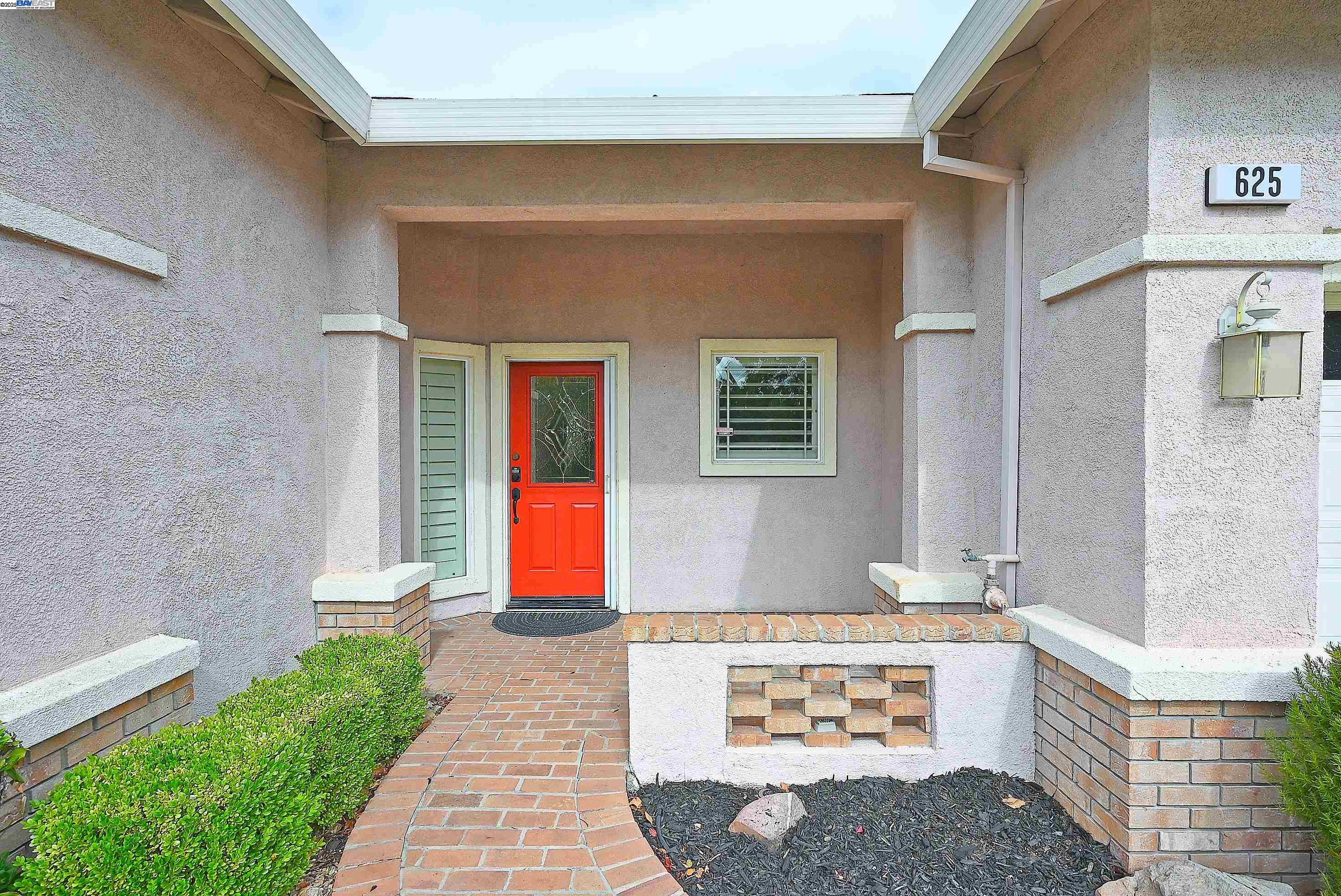 Detail Gallery Image 4 of 60 For 625 Pomona Dr, Brentwood,  CA 94513 - 2 Beds | 2 Baths