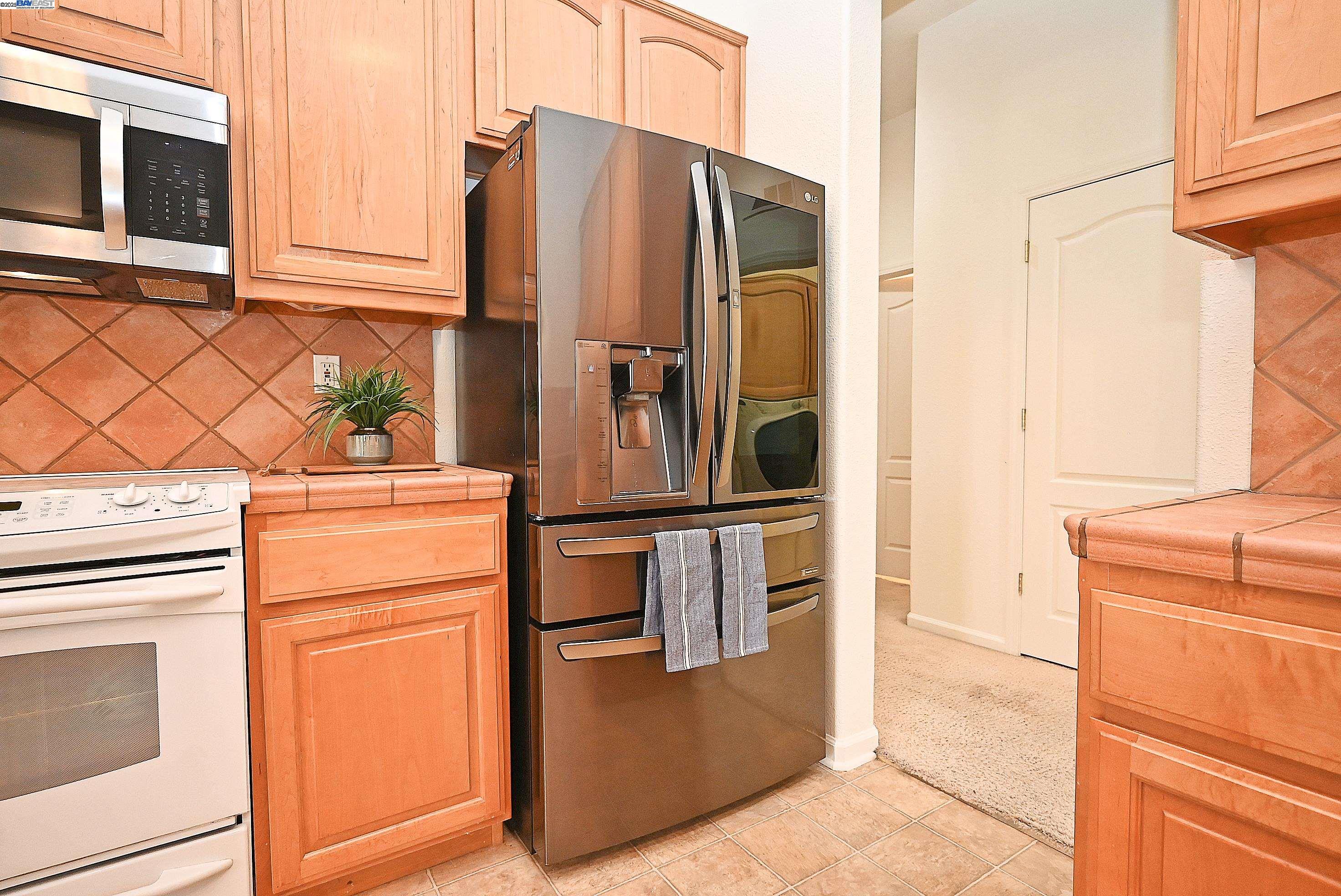 Detail Gallery Image 10 of 60 For 625 Pomona Dr, Brentwood,  CA 94513 - 2 Beds | 2 Baths