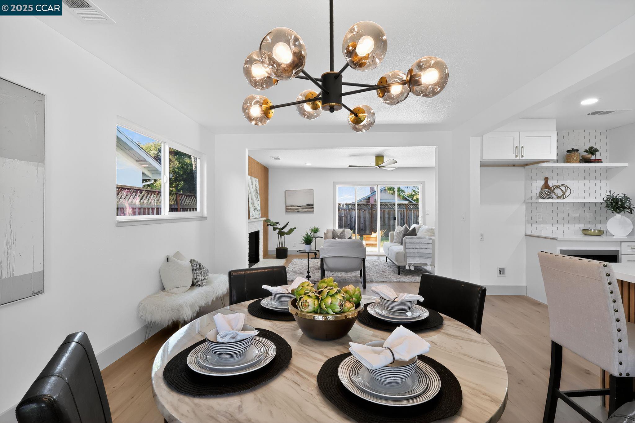 Detail Gallery Image 11 of 29 For 1729 Foxworthy Avenue, San Jose,  CA 95124 - 3 Beds | 2 Baths