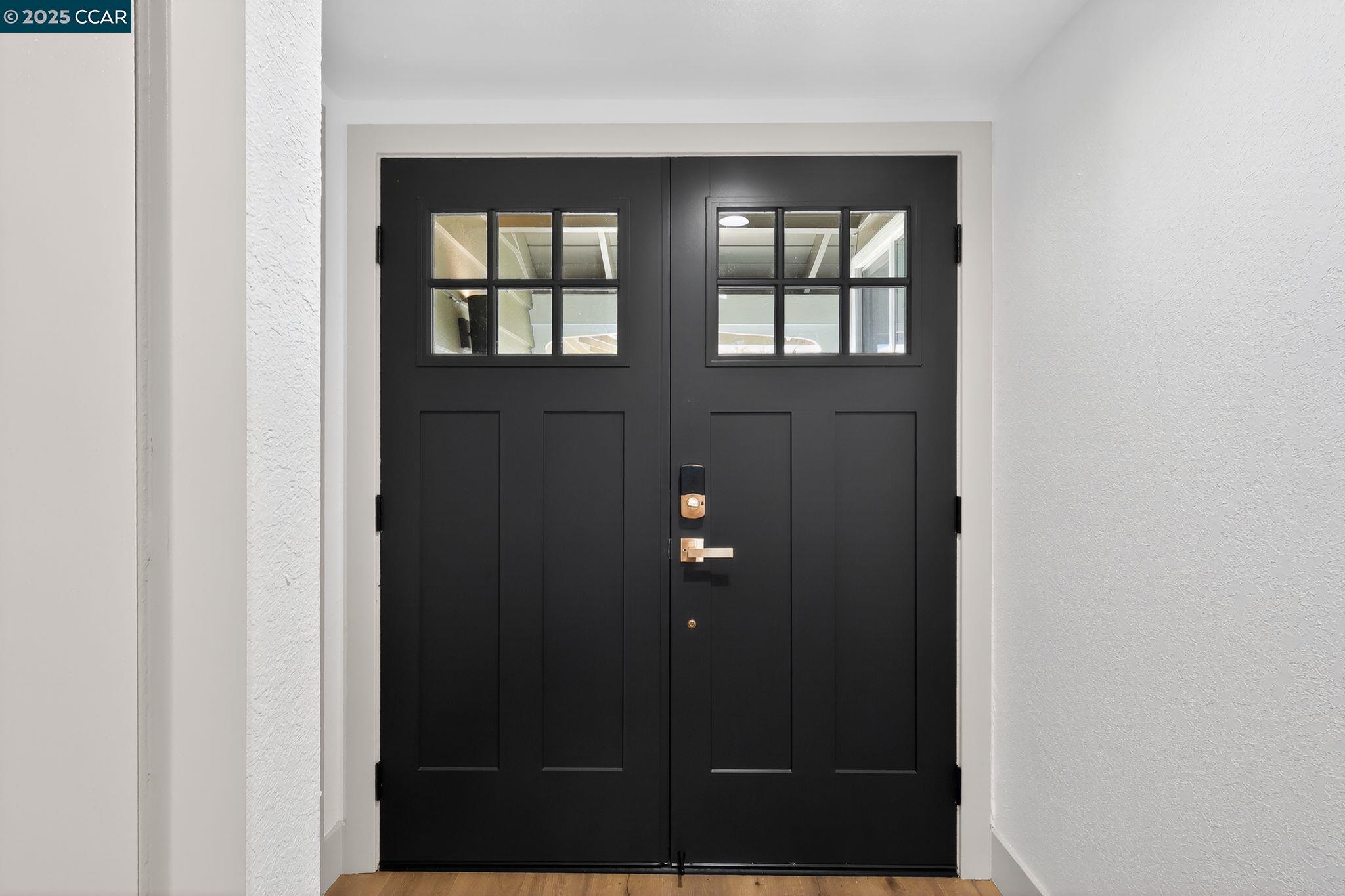 Detail Gallery Image 3 of 29 For 1729 Foxworthy Avenue, San Jose,  CA 95124 - 3 Beds | 2 Baths