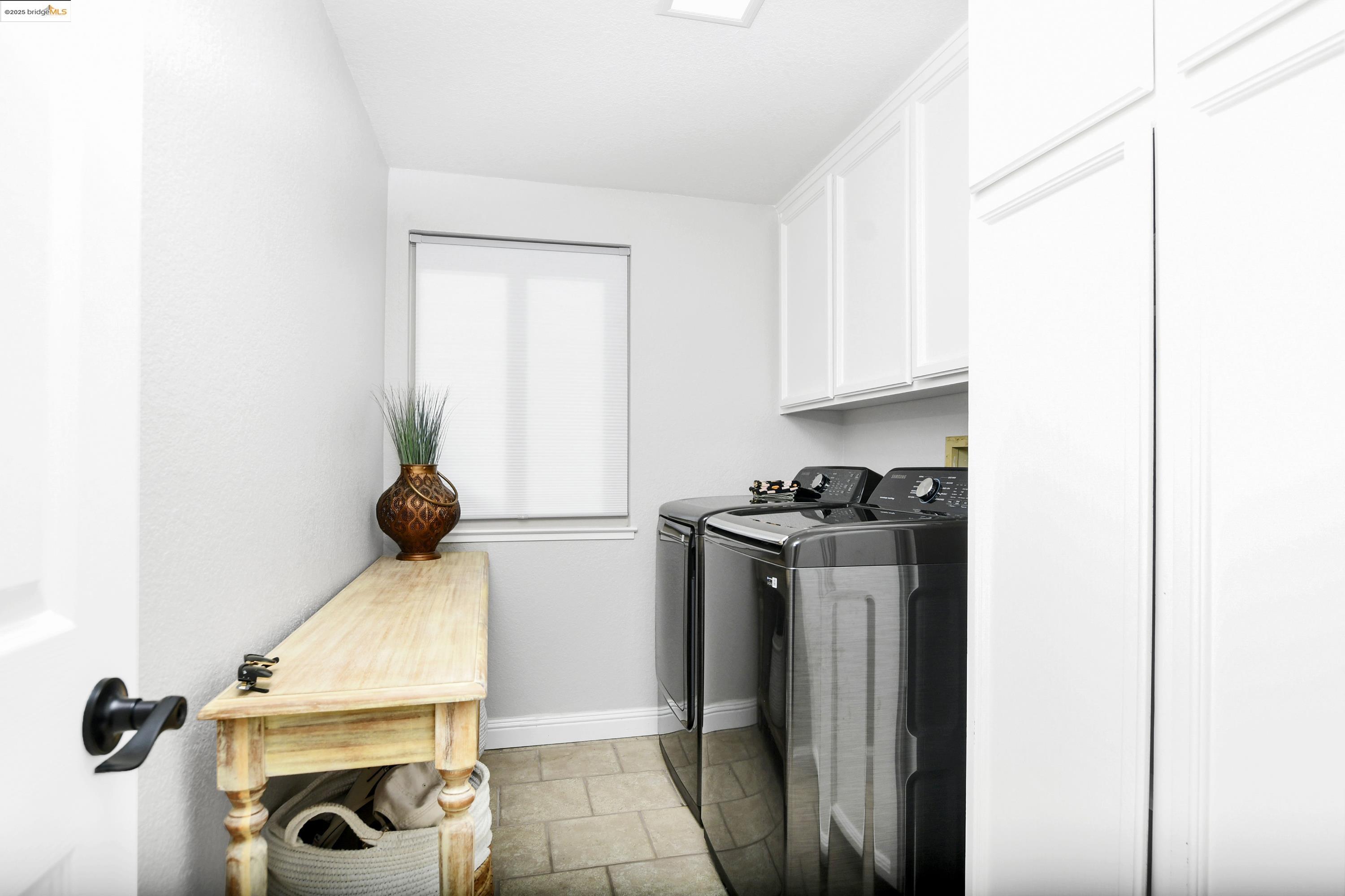 Detail Gallery Image 20 of 39 For 2060 Bowsprit Ct, Discovery Bay,  CA 94505 - 4 Beds | 2/1 Baths