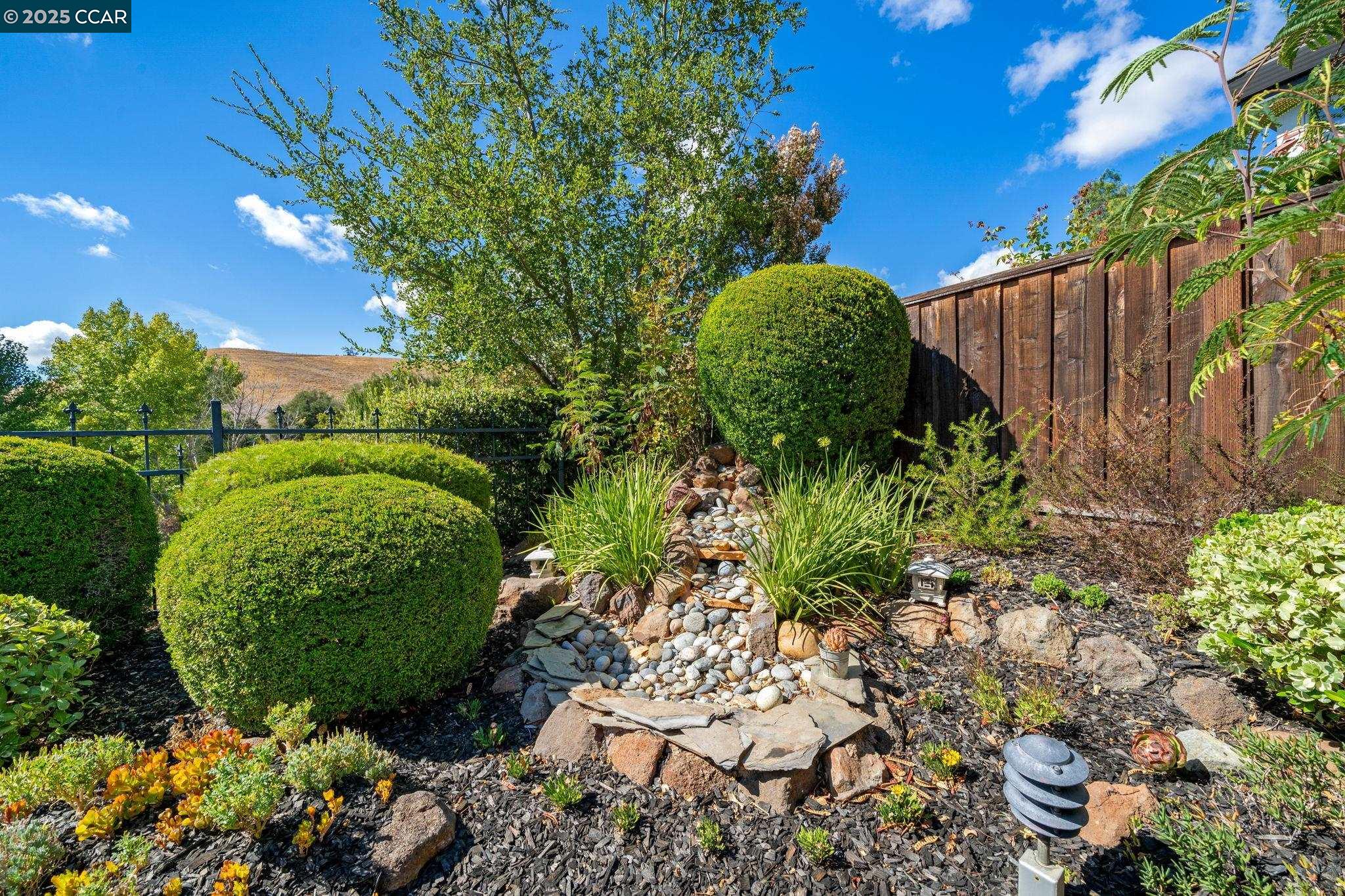 Detail Gallery Image 35 of 48 For 117 Crow Pl, Clayton,  CA 94517 - 3 Beds | 2 Baths
