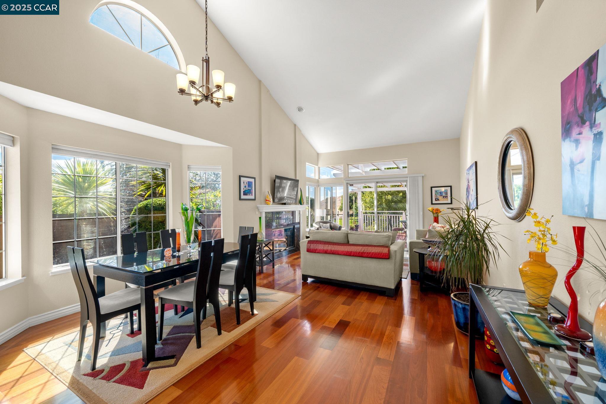 Detail Gallery Image 6 of 48 For 117 Crow Pl, Clayton,  CA 94517 - 3 Beds | 2 Baths