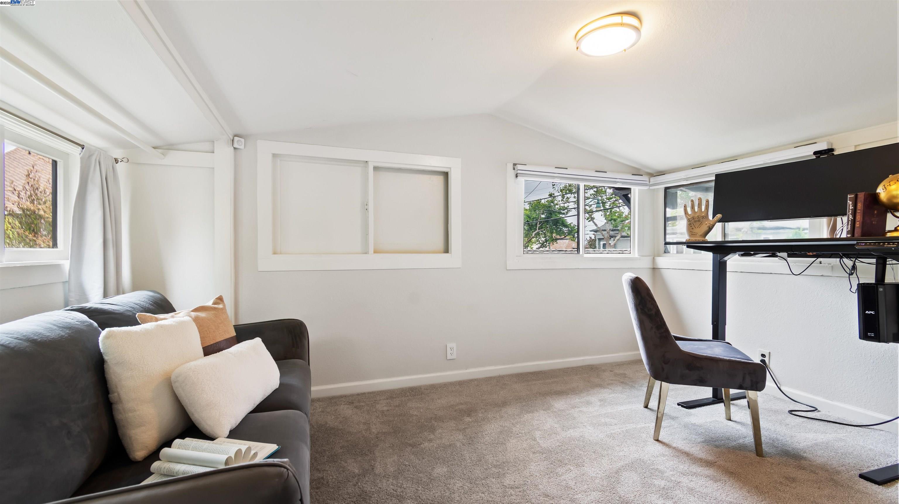 Detail Gallery Image 19 of 28 For 830 Buena Vista Ave, Alameda,  CA 94501 - 2 Beds | 1 Baths